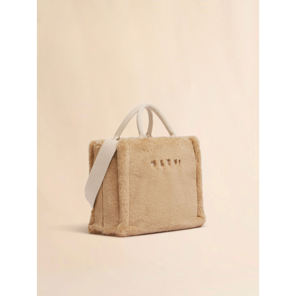 
                  
                    Beige faux fur basket shopper
                  
                