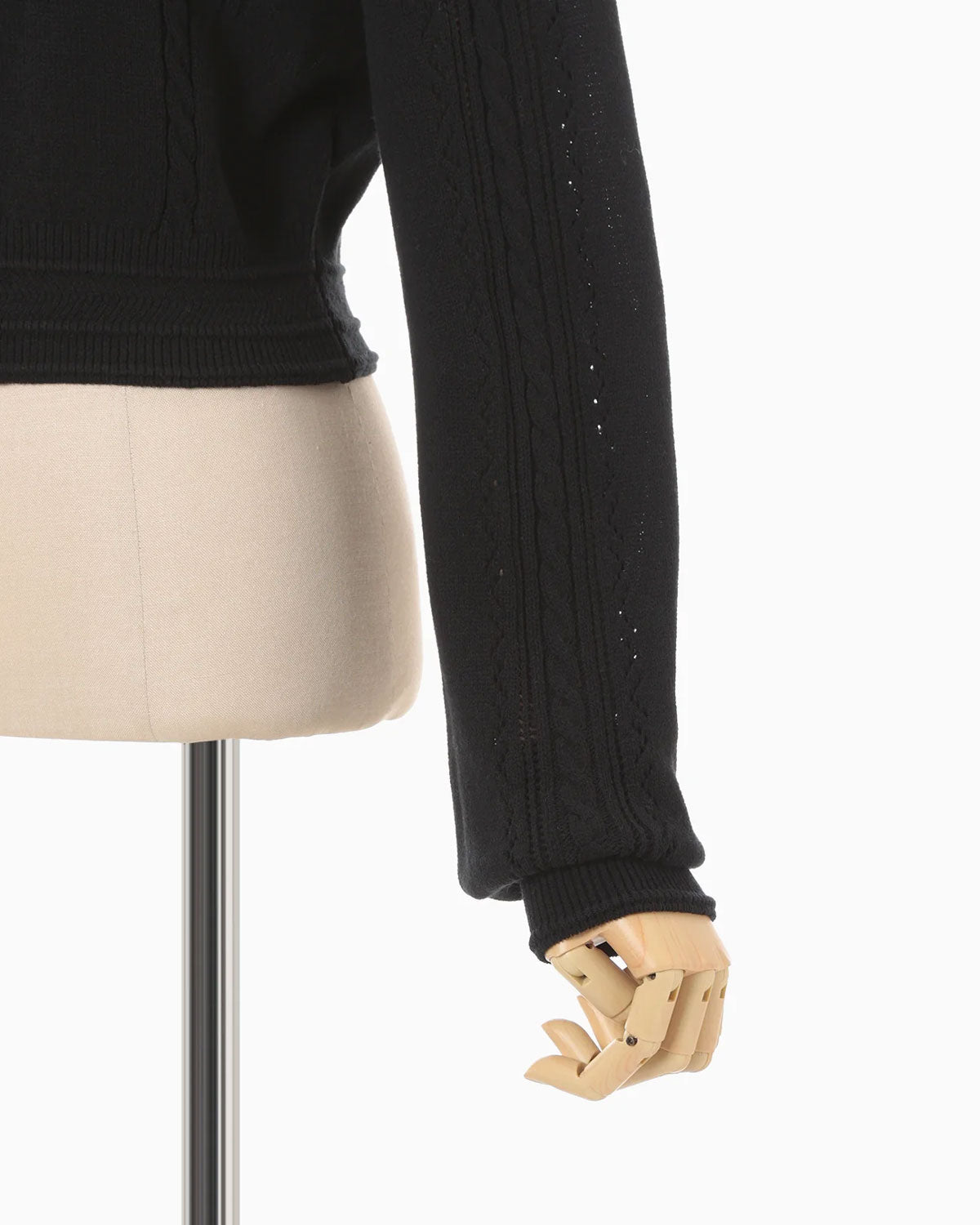 
                  
                    3D Floral Motif Knit Cardigan - black
                  
                