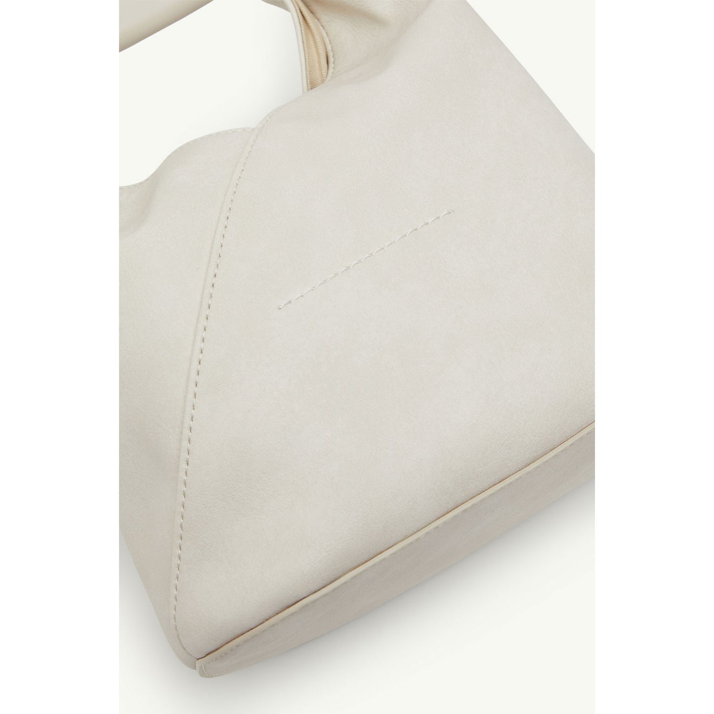 
                  
                    "Japanese" crossbody bag -BUTTERCREAM-
                  
                