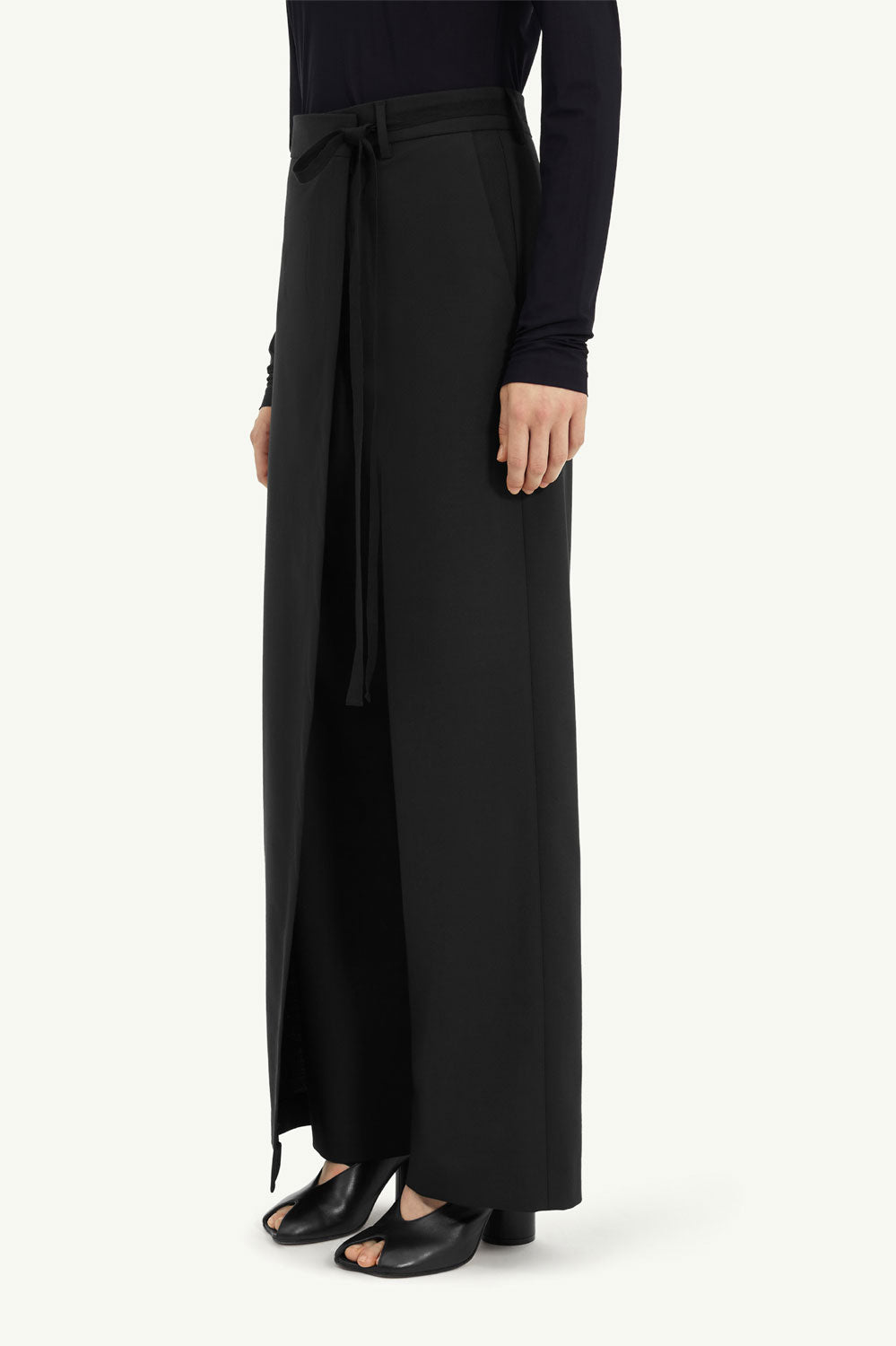 
                  
                    wool blend trousers‐black-
                  
                