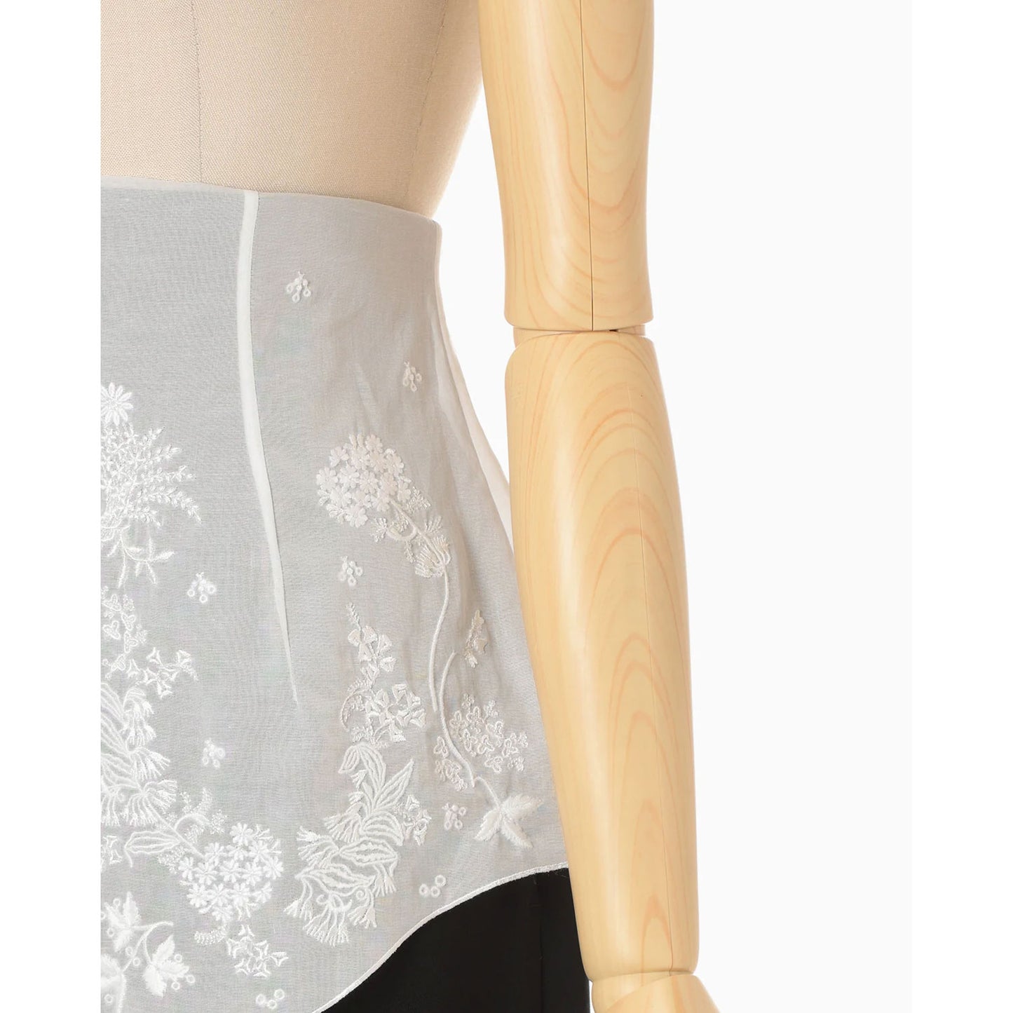 
                  
                    Triacetate Georgette Embroidery Peplum Skirt - black
                  
                