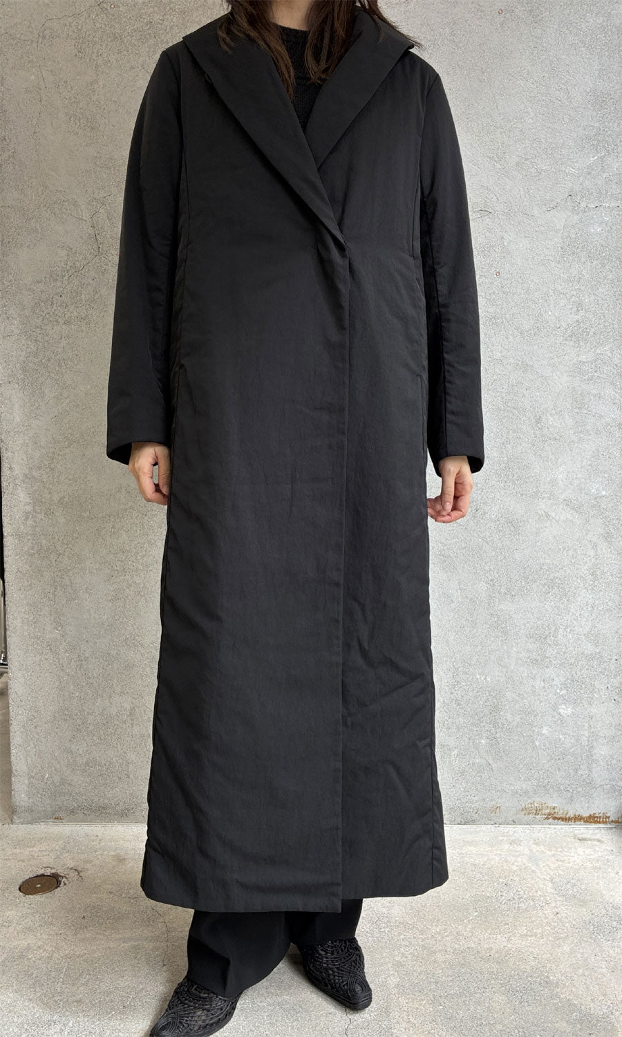 
                  
                    Nylon Twill Chesterfield Coat with Waist Bags
                  
                