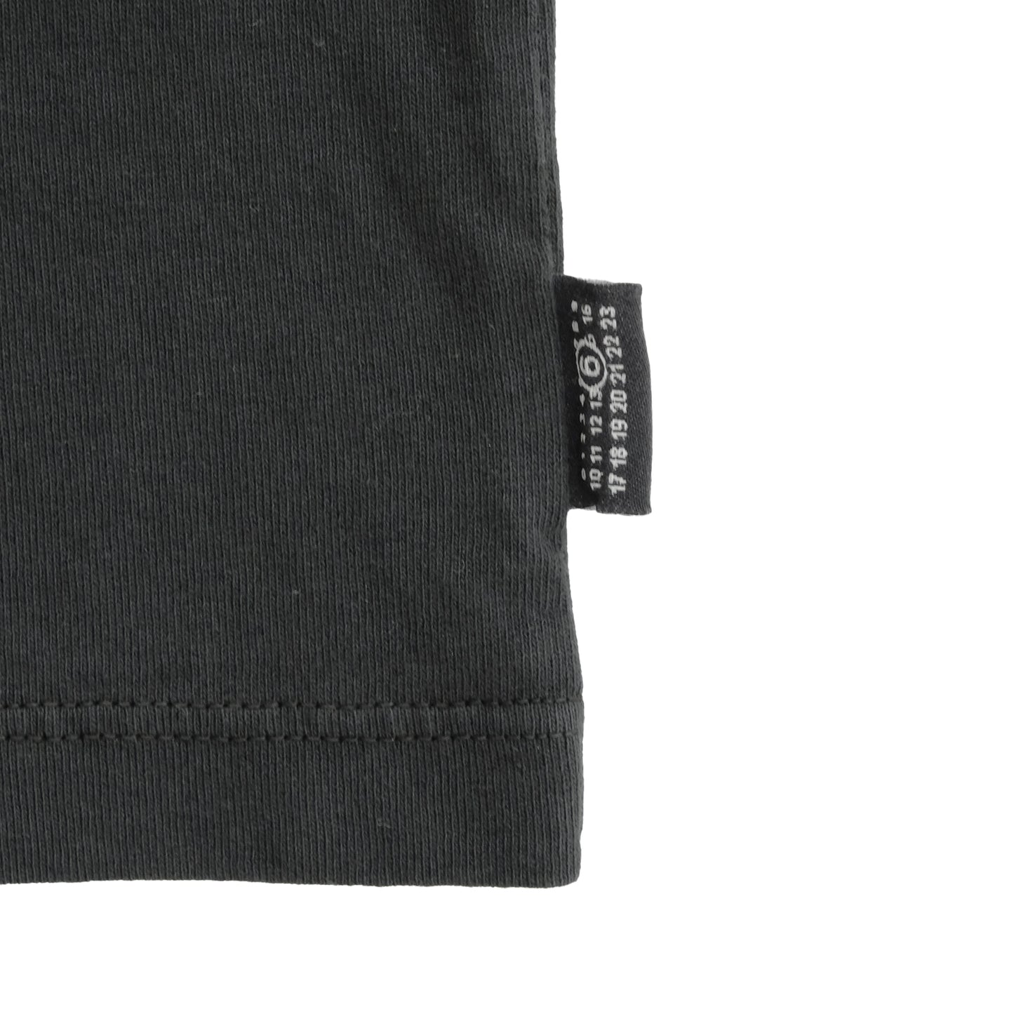 
                  
                    VINTAGE JERSEY T-SHIRT
                  
                