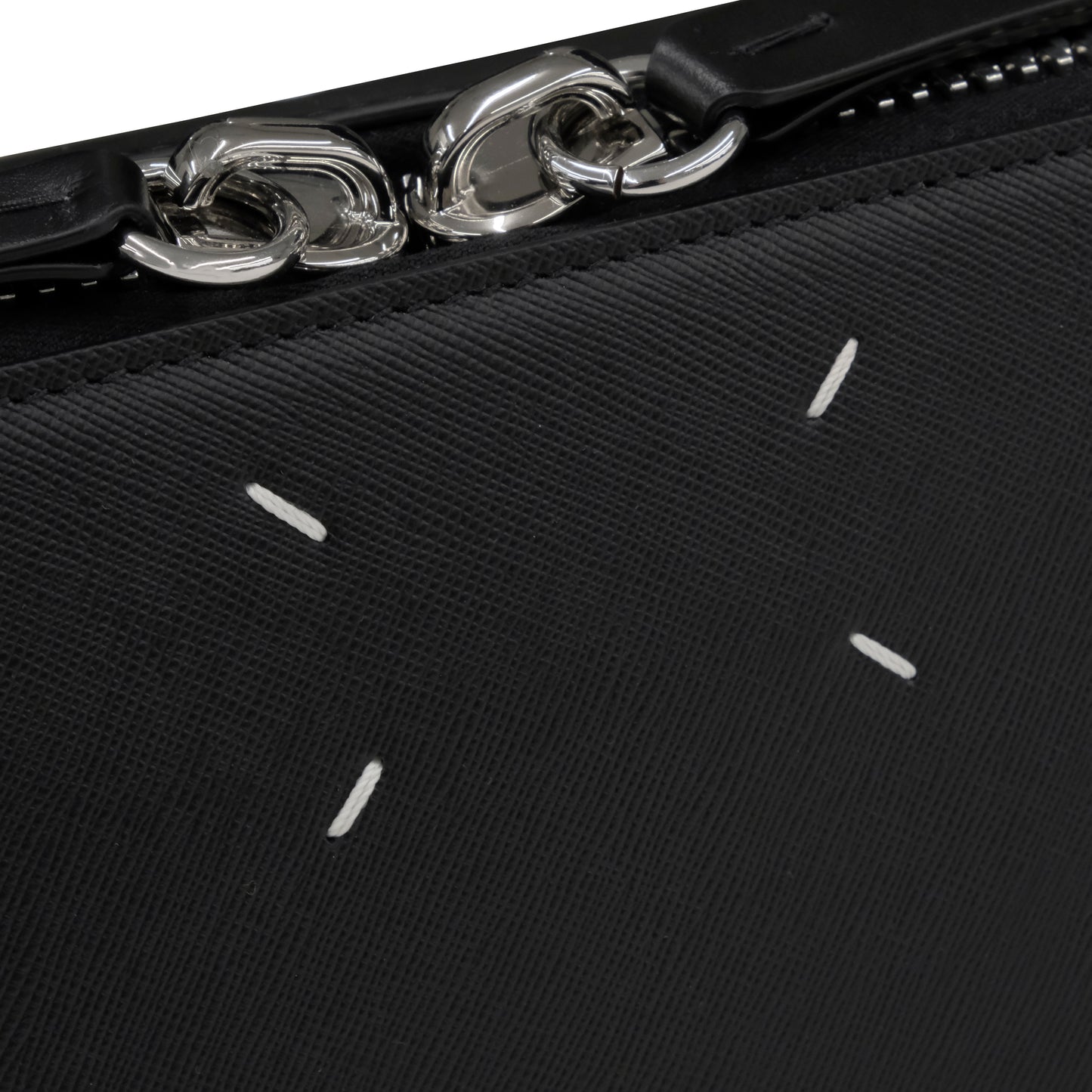 
                  
                    DOLL CAMERA BAG SMALL
                  
                