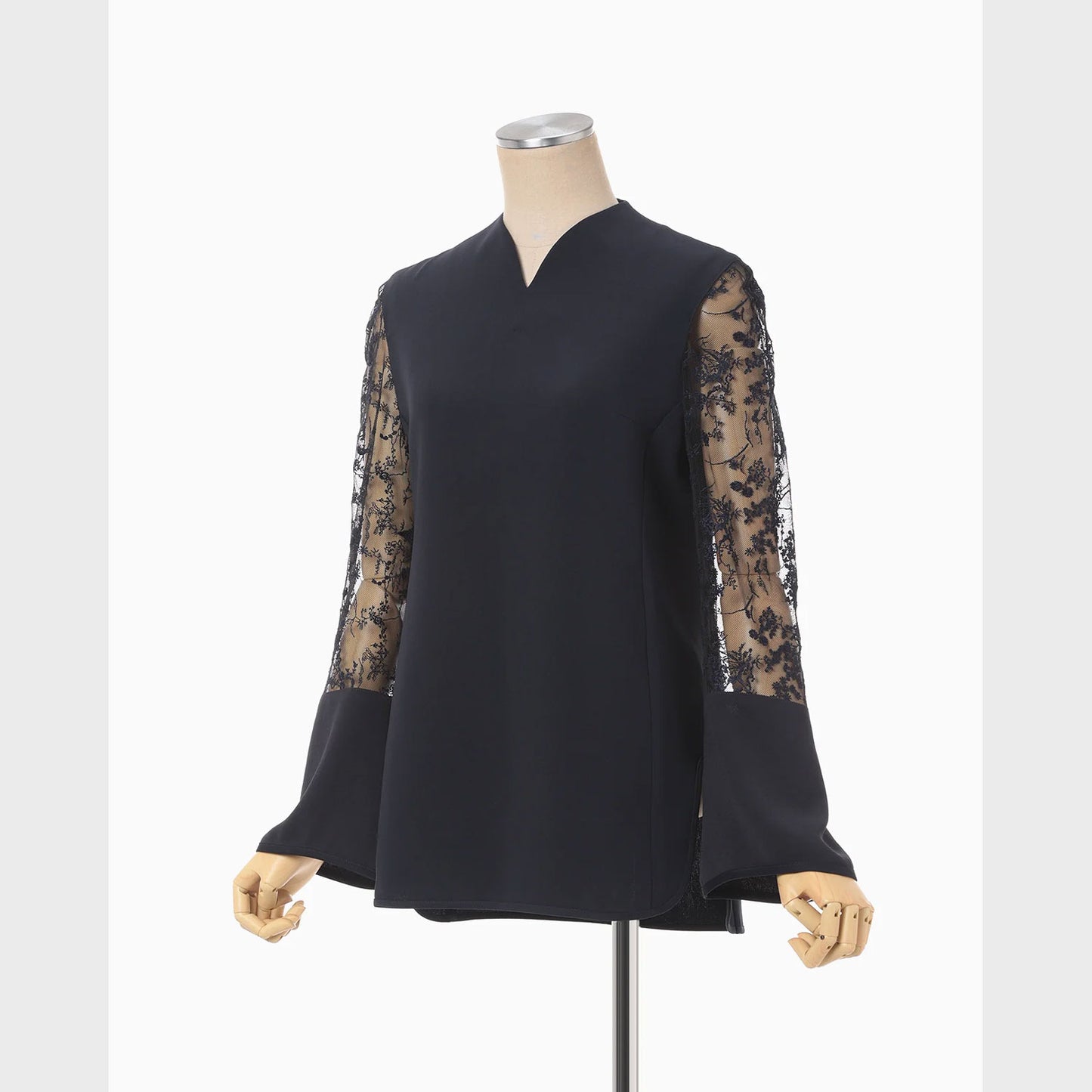 
                  
                    Acetate Polyester Floral Lace-Sleeve Shirt
                  
                