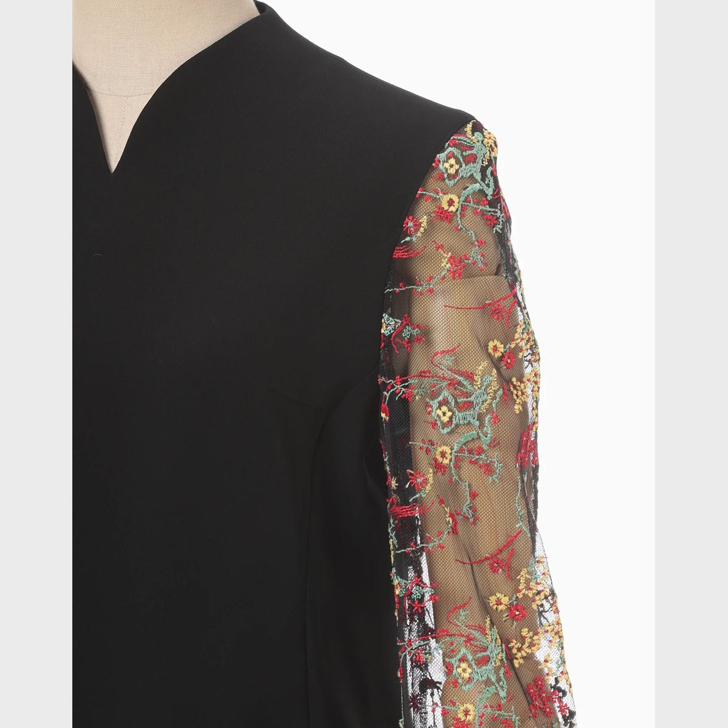 
                  
                    Acetate Polyester Floral Lace-Sleeve Shirt
                  
                