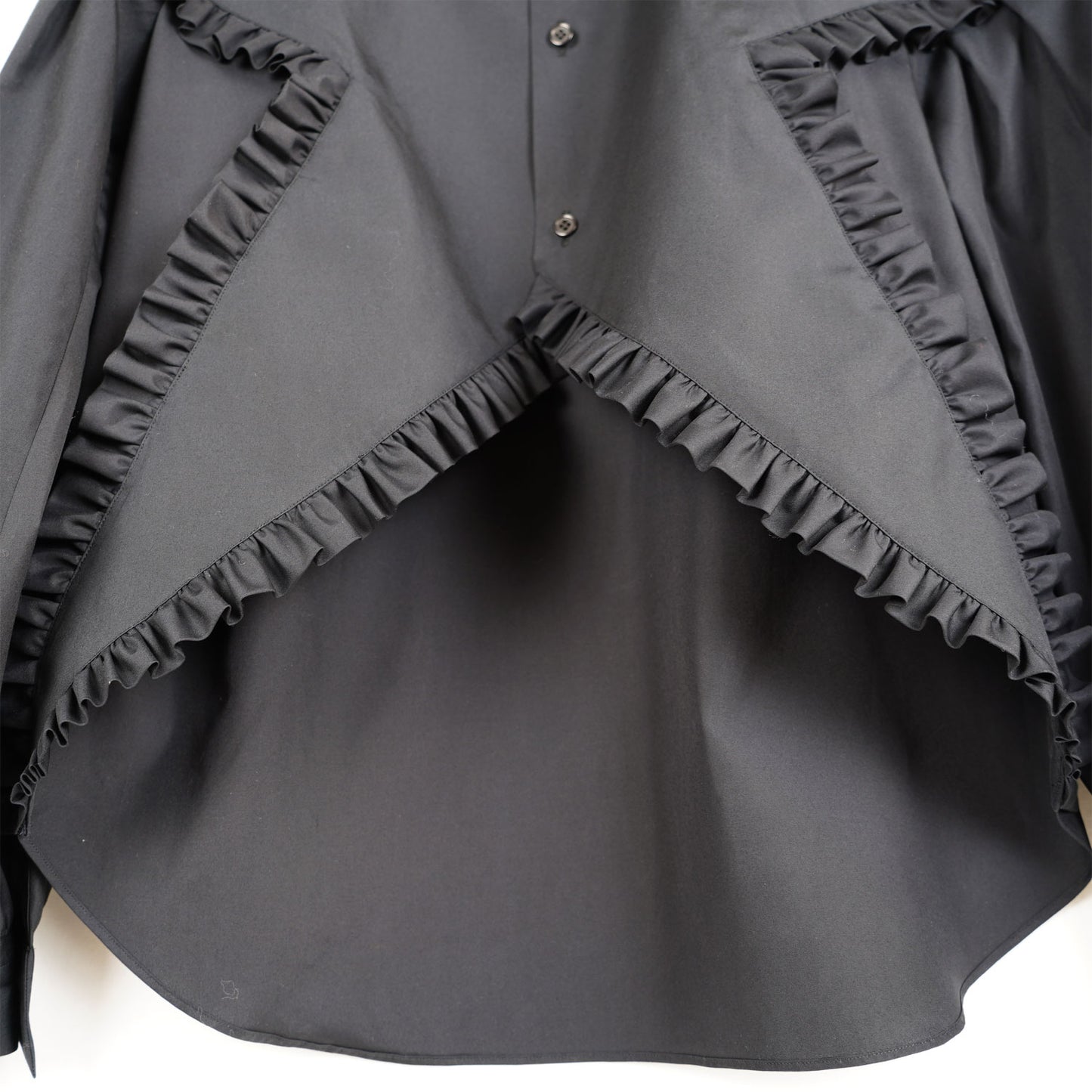 
                  
                    スターモチーフシャツ-BLACK-
                  
                