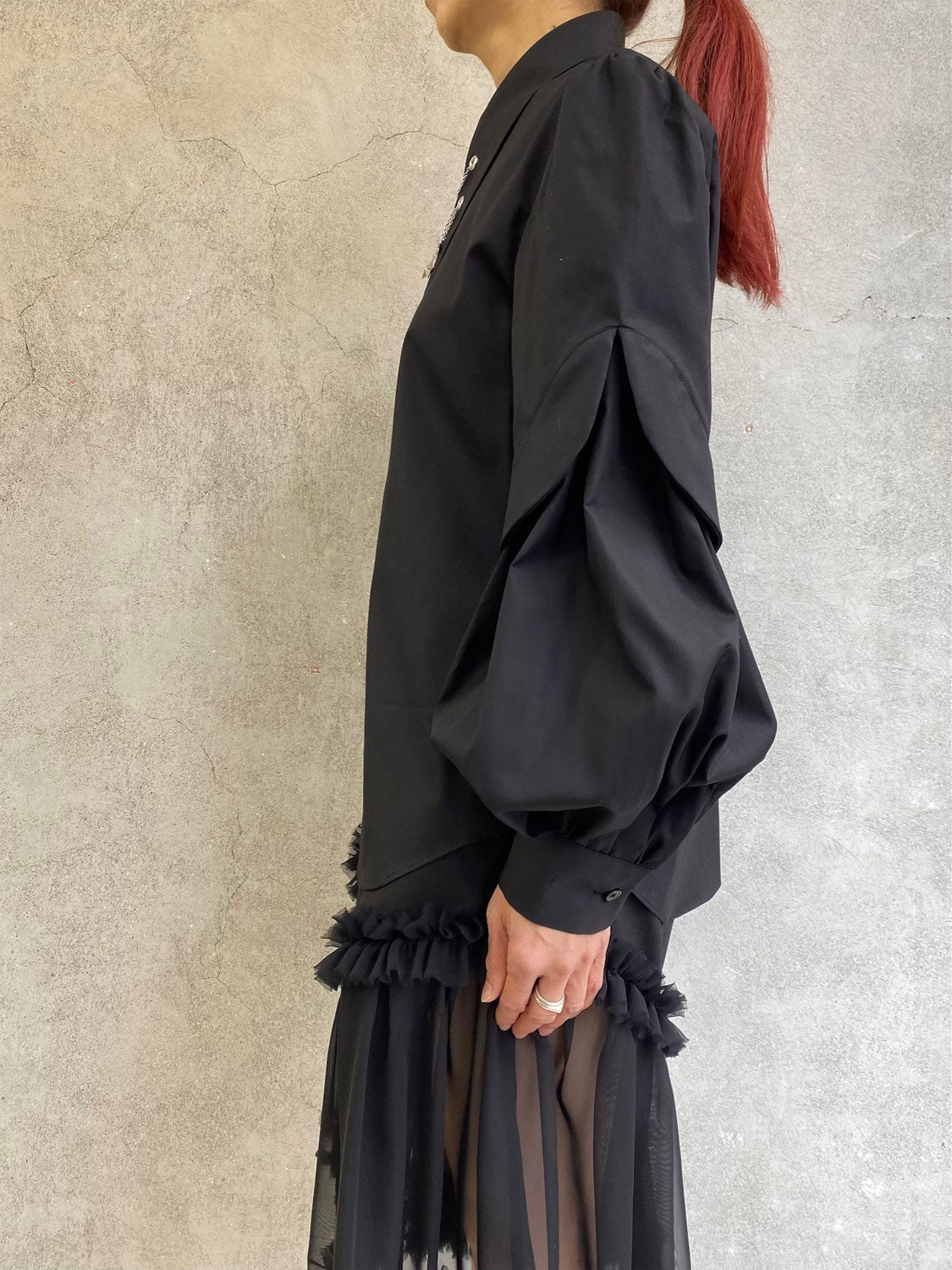 
                  
                    スターチャーム付シャツ-WHITE-
                  
                