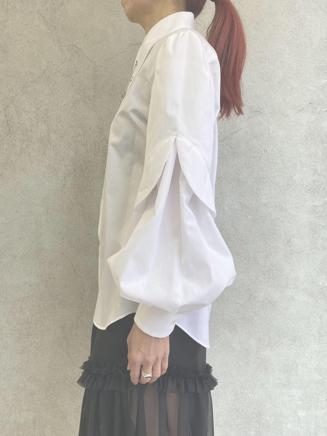 
                  
                    スターチャーム付シャツ-WHITE-
                  
                