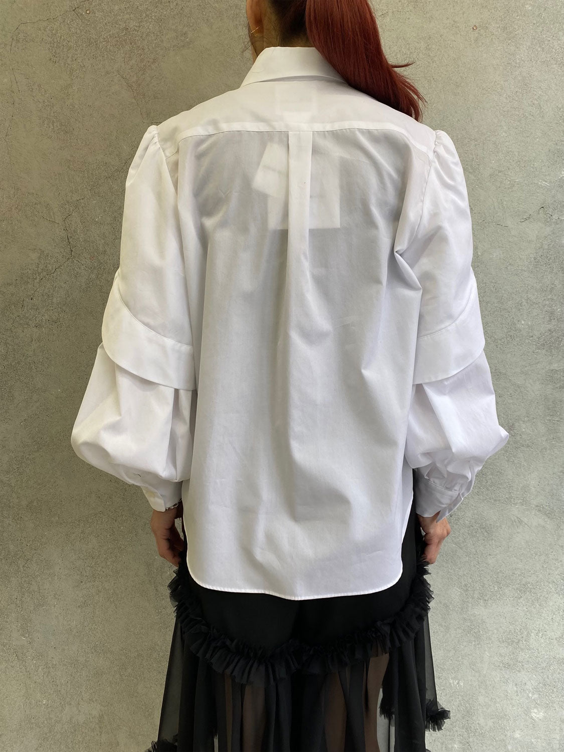 
                  
                    スターチャーム付シャツ-WHITE-
                  
                