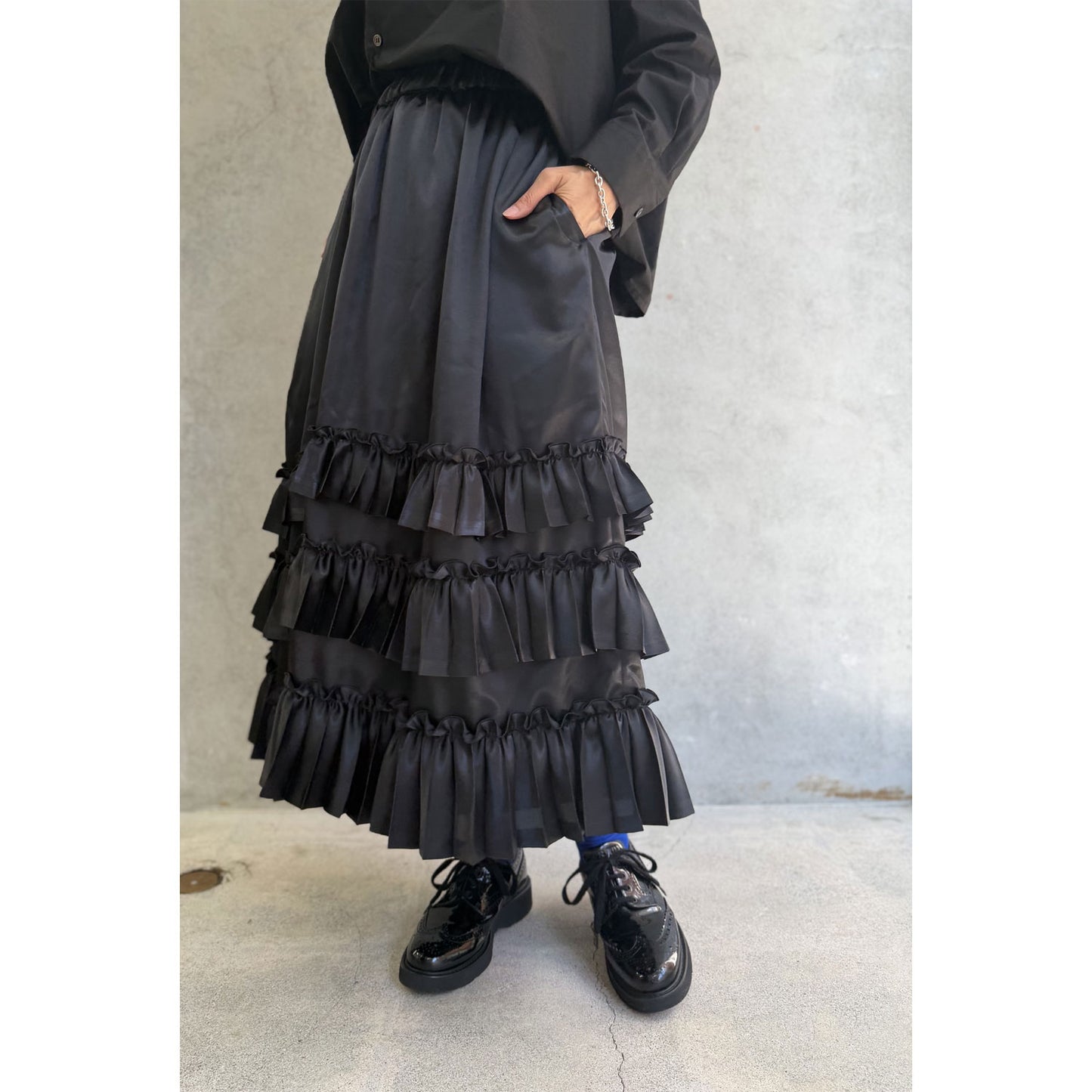 
                  
                    pleatsd ruffle skirt
                  
                
