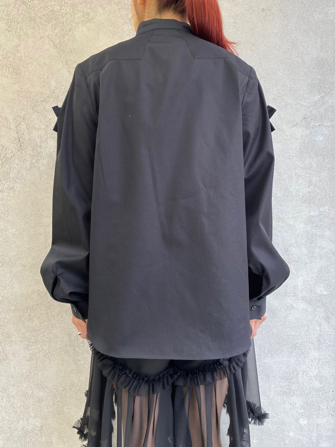 
                  
                    スターモチーフシャツ-BLACK-
                  
                