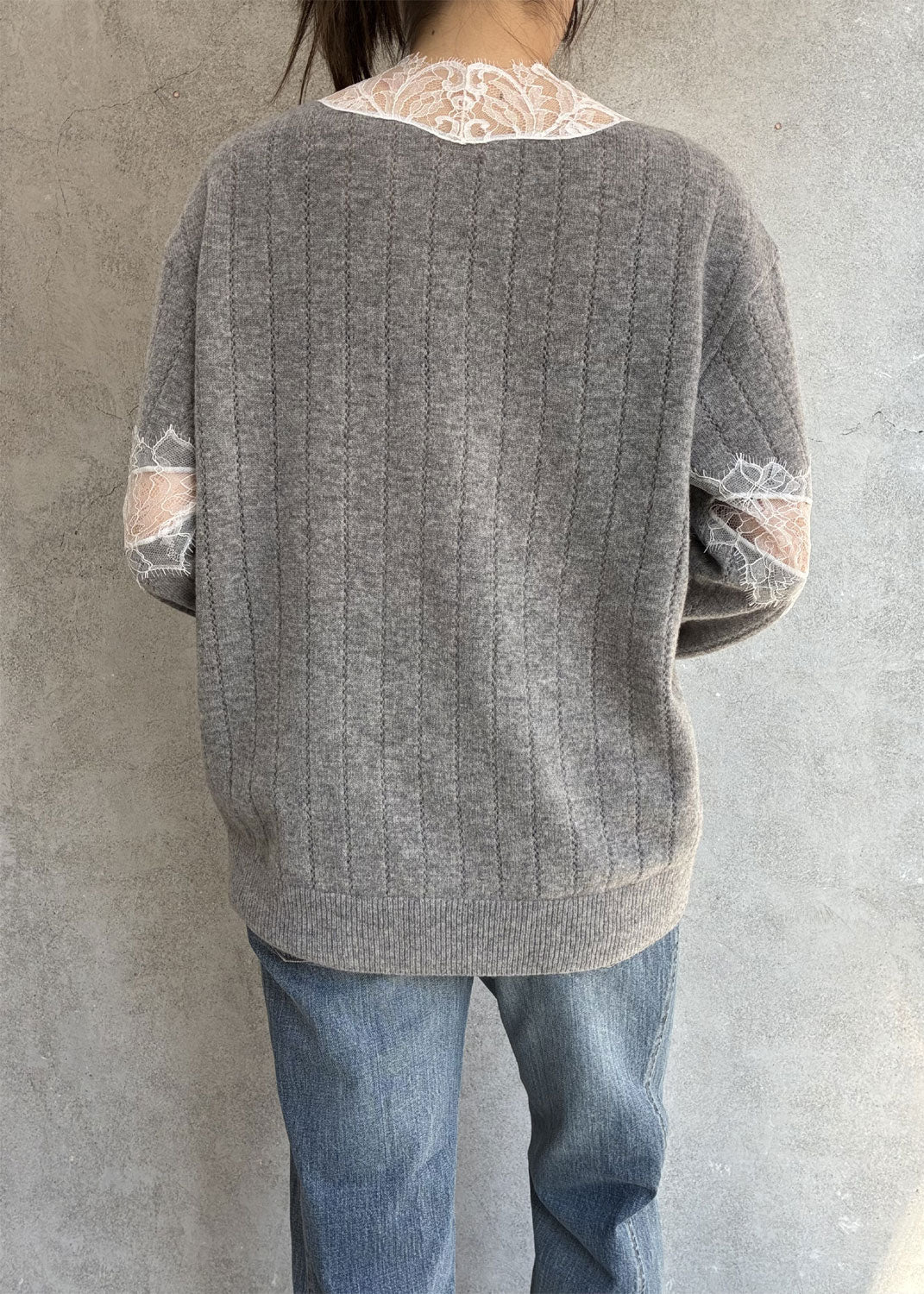 
                  
                    OVERSIZED HAIRY LACE PANELED KNIT CARDIGAN
                  
                
