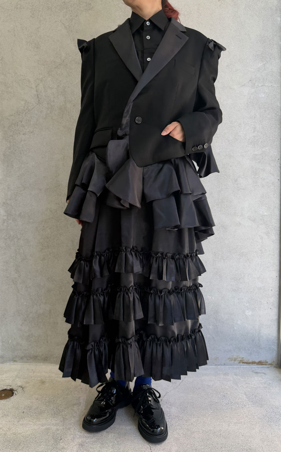 
                  
                    swallowtail ruffle jacket
                  
                
