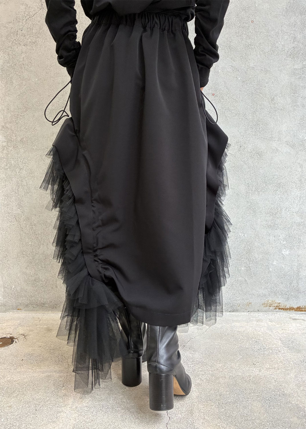 
                  
                    Drawstring gathered textured skirt
                  
                