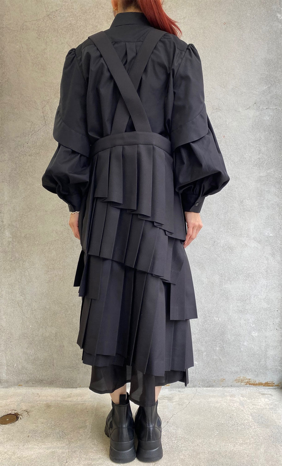 
                  
                    プリーツジャンパースカート-BLACK-
                  
                