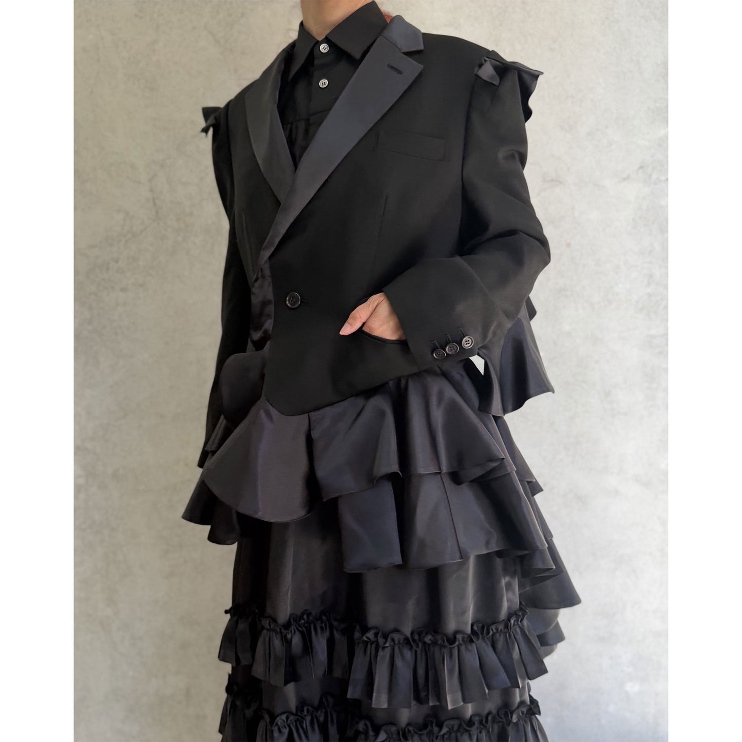 
                  
                    swallowtail ruffle jacket
                  
                