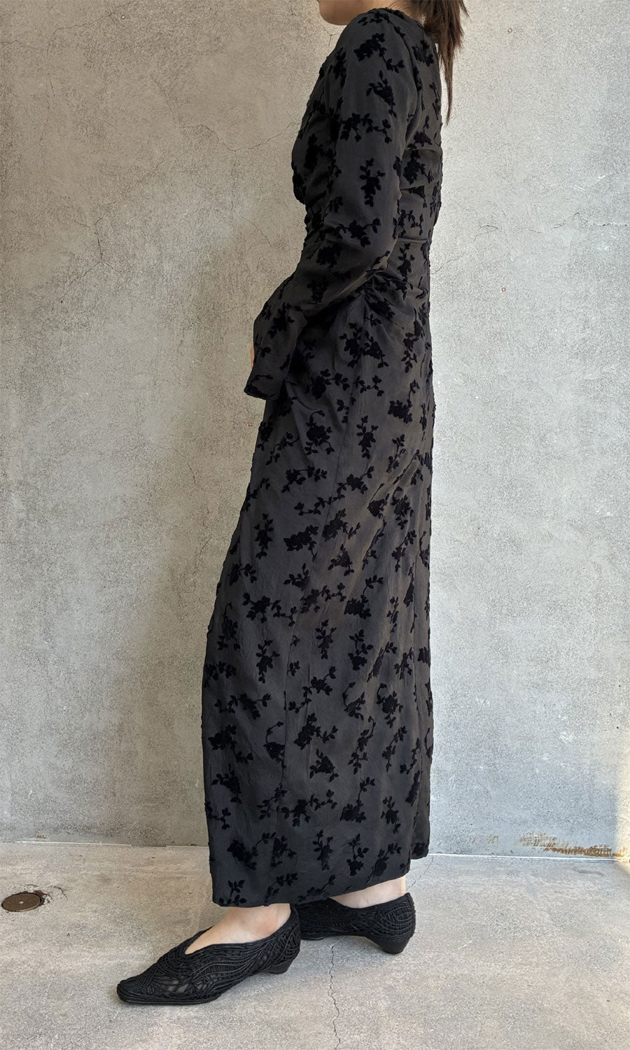 
                  
                    FLOCKED ROSE PRINT GATHERED DRESS
                  
                