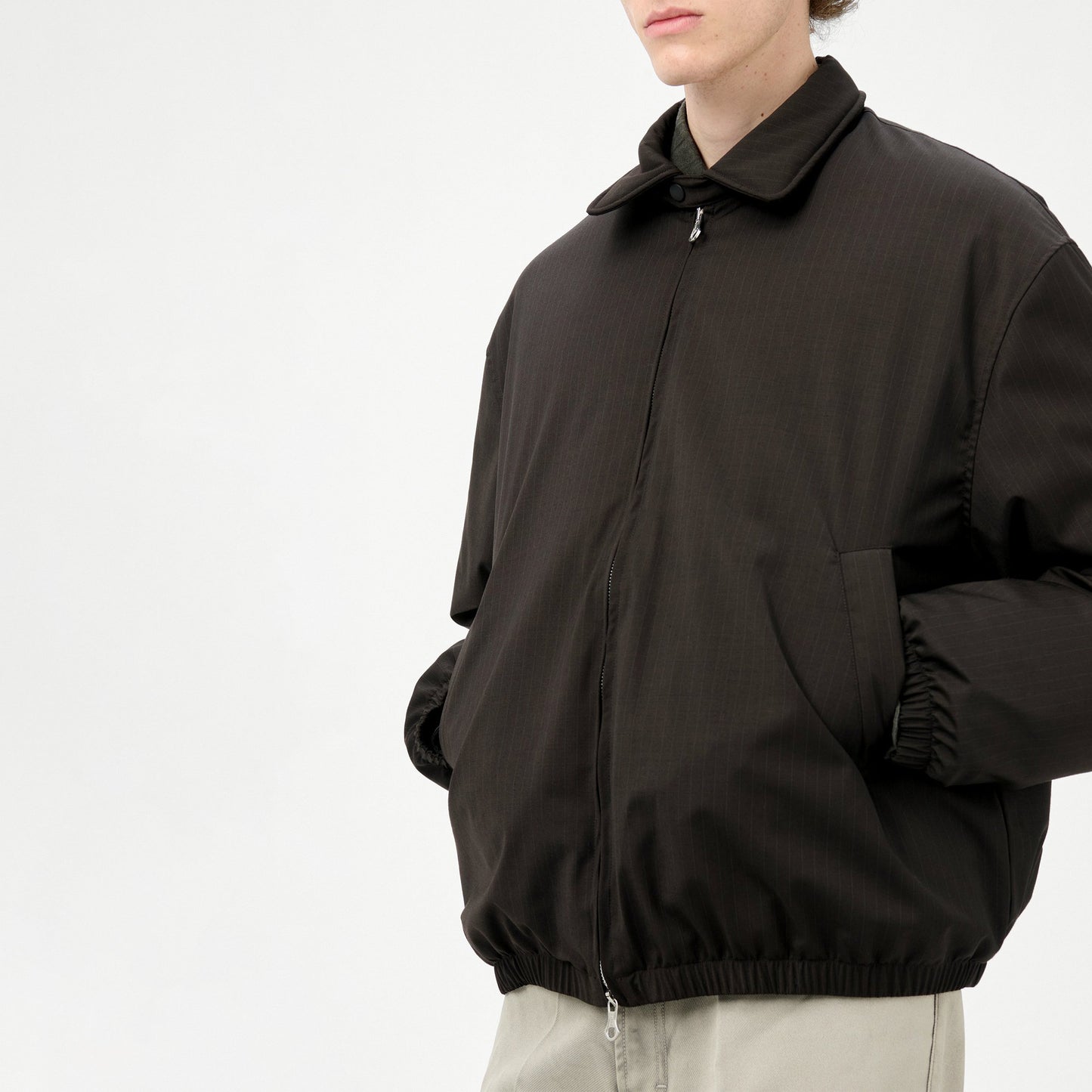 
                  
                    AVENUE PUFFA
                  
                