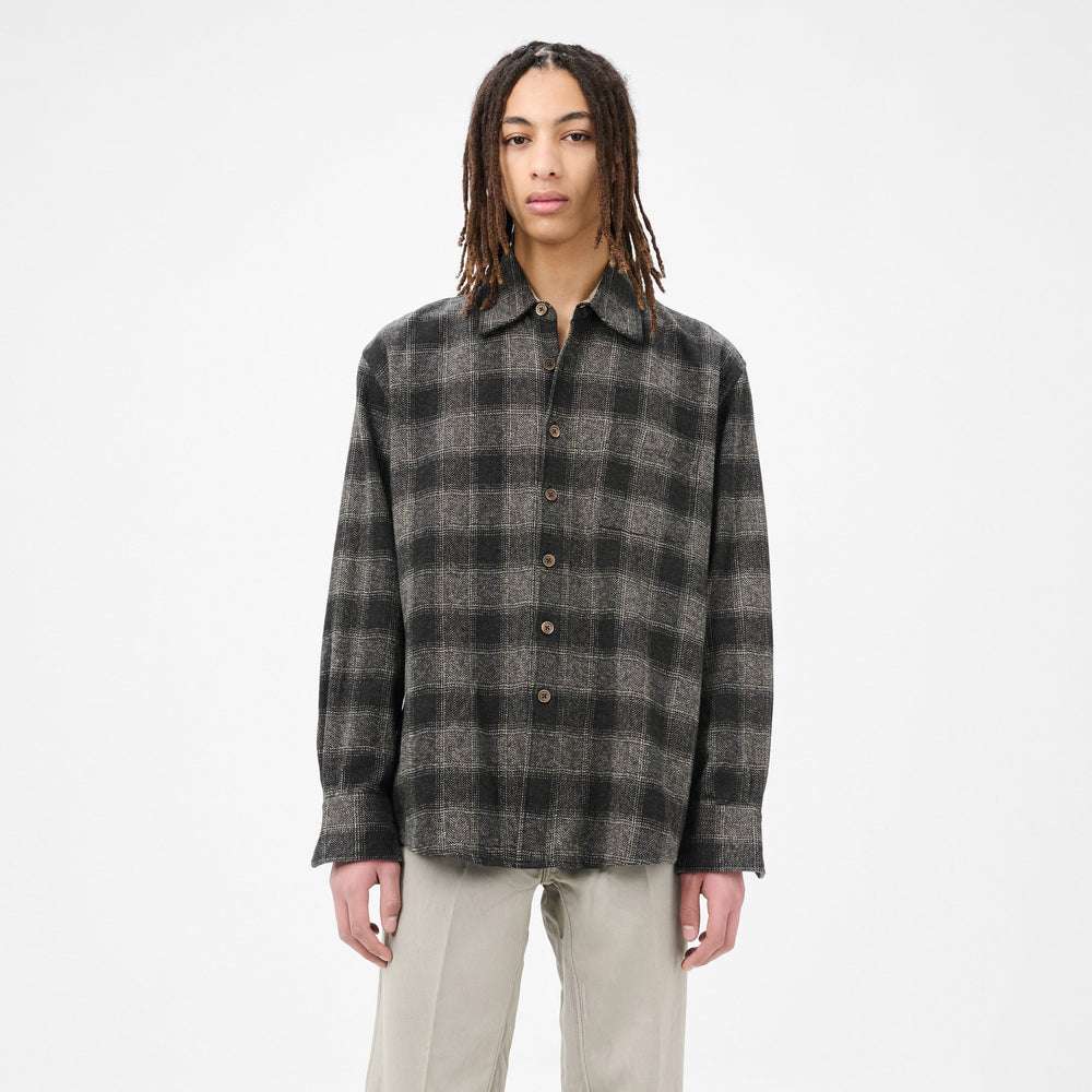 ABOVE SHIRT – OBLIGE