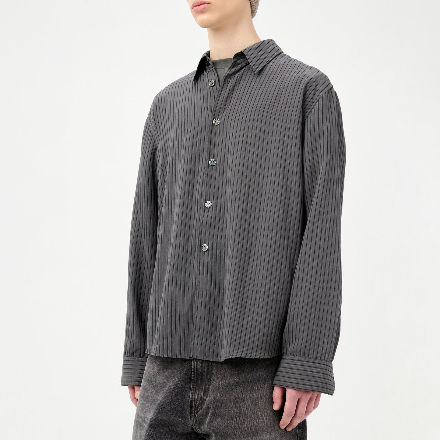 
                  
                    BEYOND SHIRT
                  
                