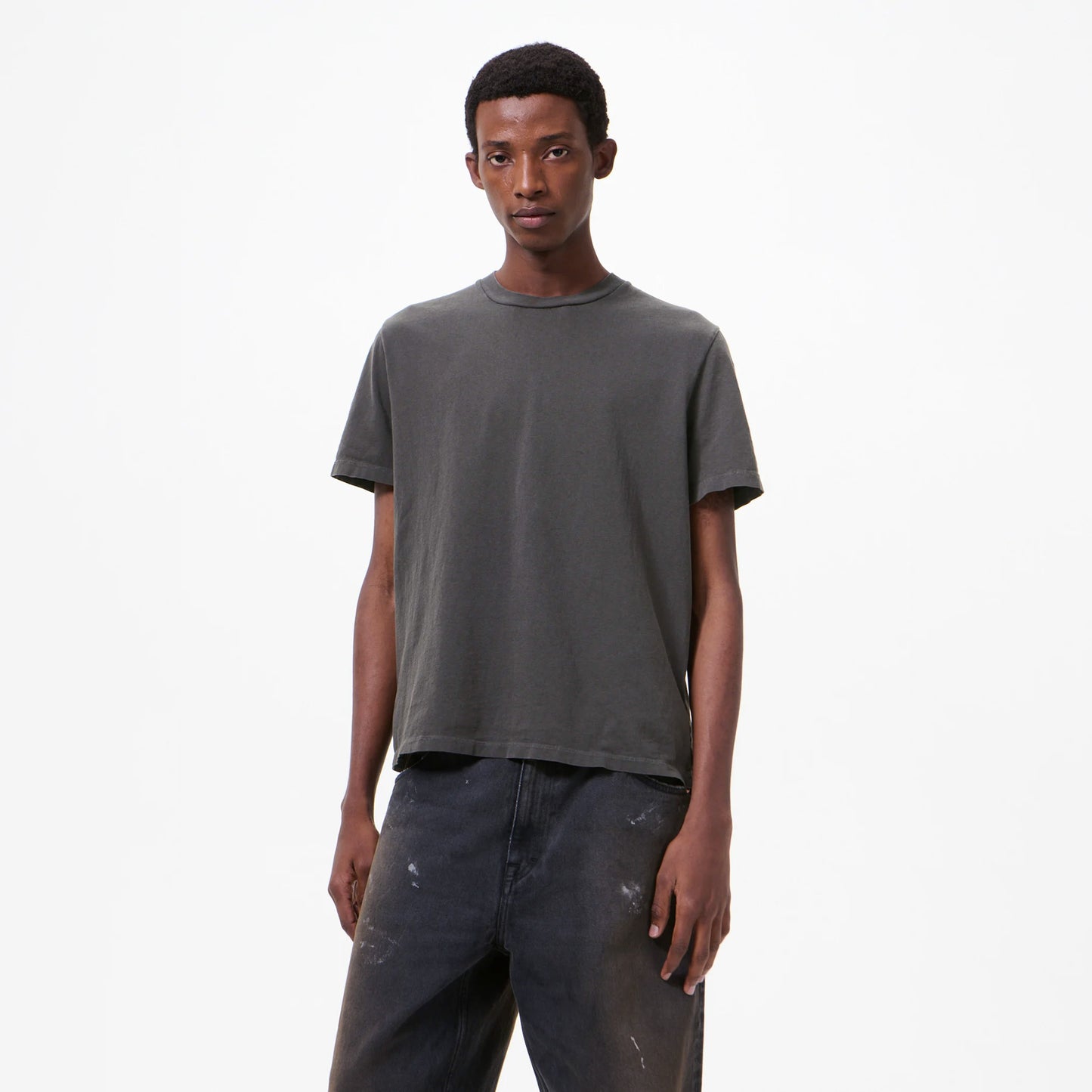 
                  
                    BOX T-SHIRT
                  
                
