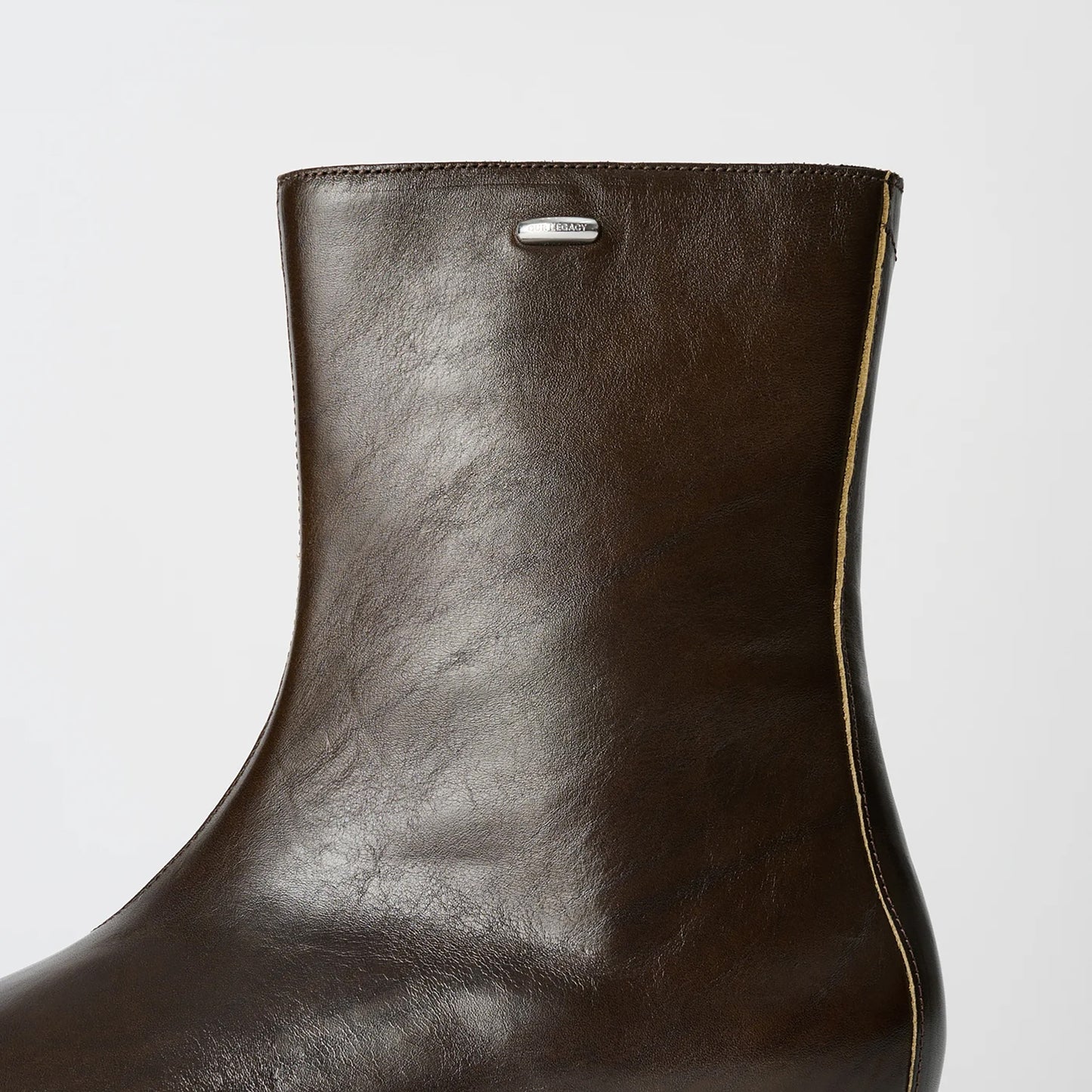 
                  
                    CAMION BOOT
                  
                
