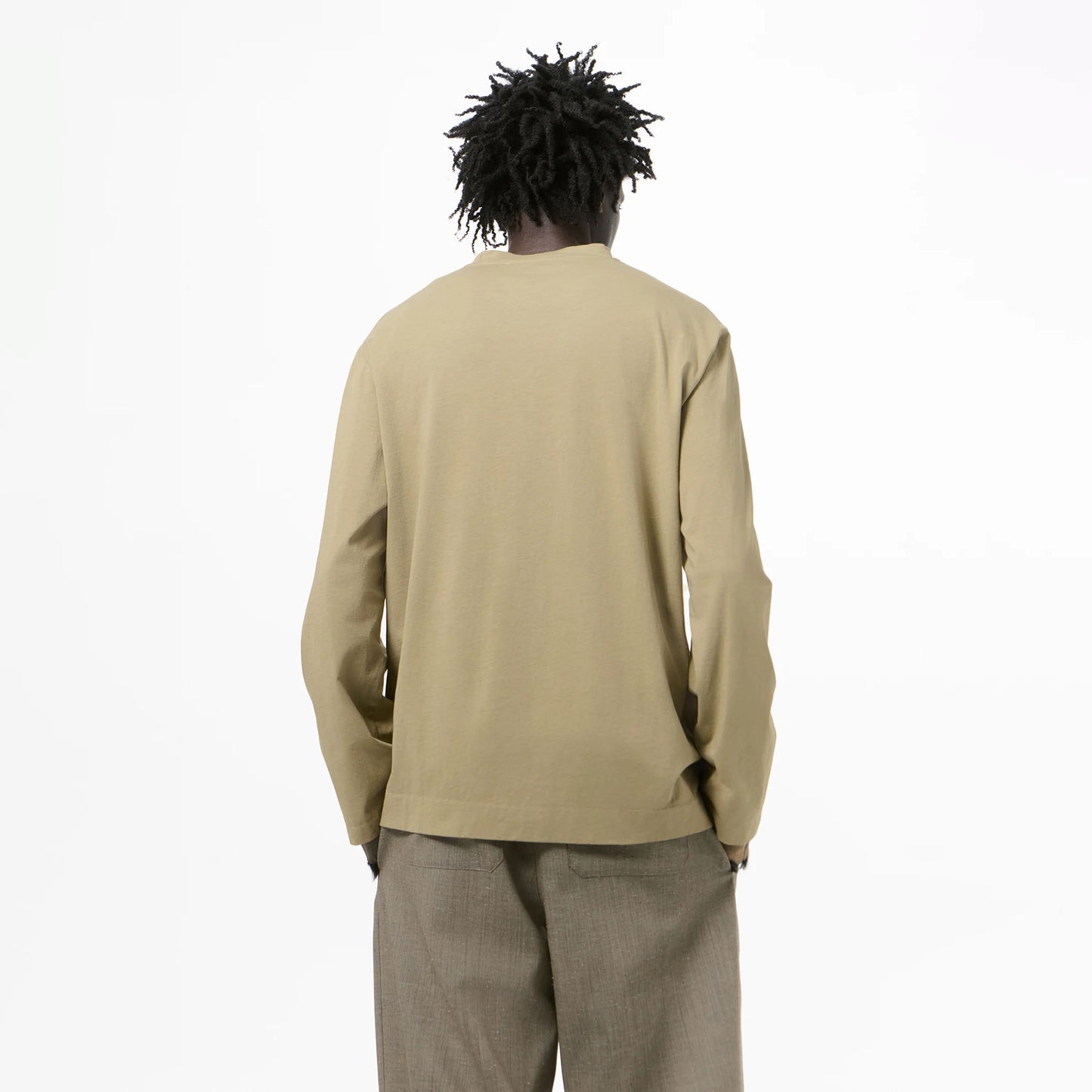 
                  
                    BOX LONGSLEEVE
                  
                