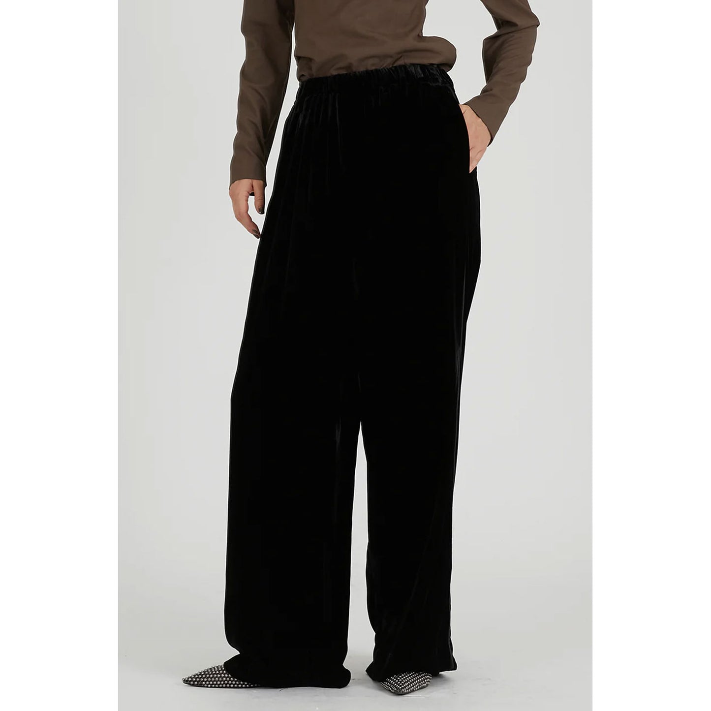 
                  
                    Velour Line Easy Pants-BLACK-
                  
                