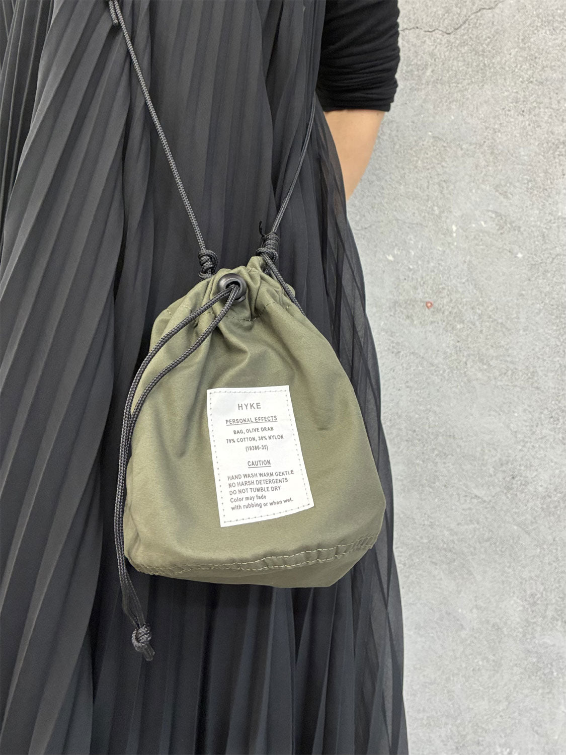
                  
                    SHOULDER POUCH
                  
                