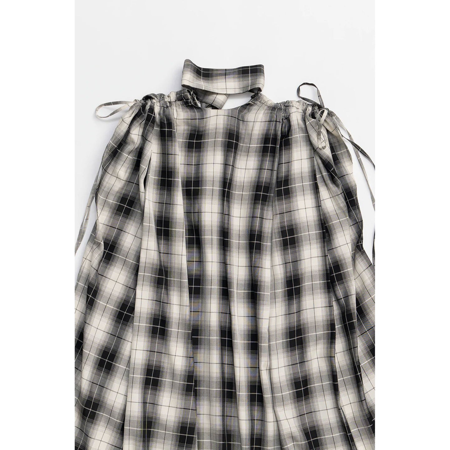 
                  
                    Scarf Neck Blouse-MLTI-
                  
                