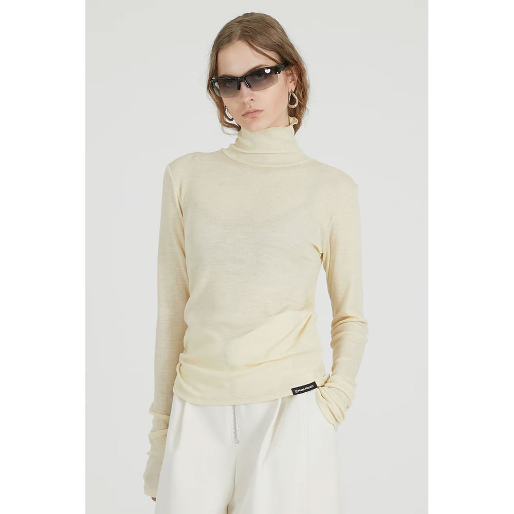 
                  
                    Pure Merino Wool Turtleneck Top -GRAY-
                  
                