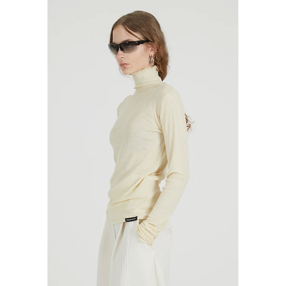 
                  
                    Pure Merino Wool Turtleneck Top -GRAY-
                  
                