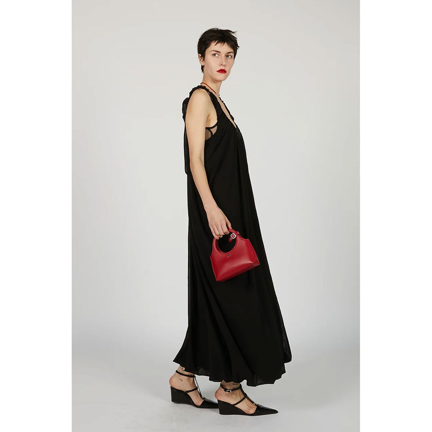 
                  
                    Gathered Balloon Dress-black-
                  
                