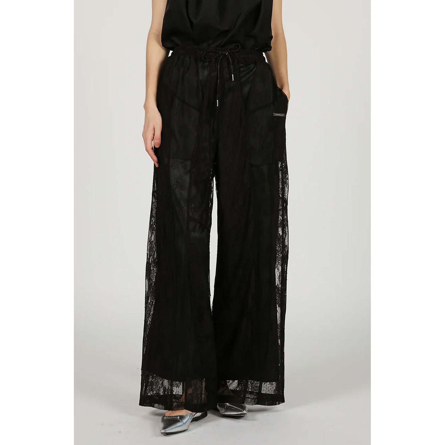 
                  
                    Lace Blocking Satin Pants-BLACK-
                  
                