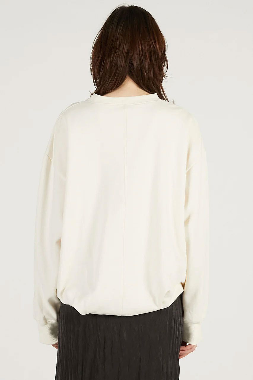 
                  
                    Twisted Belted Sweatshirt-IVORY-
                  
                