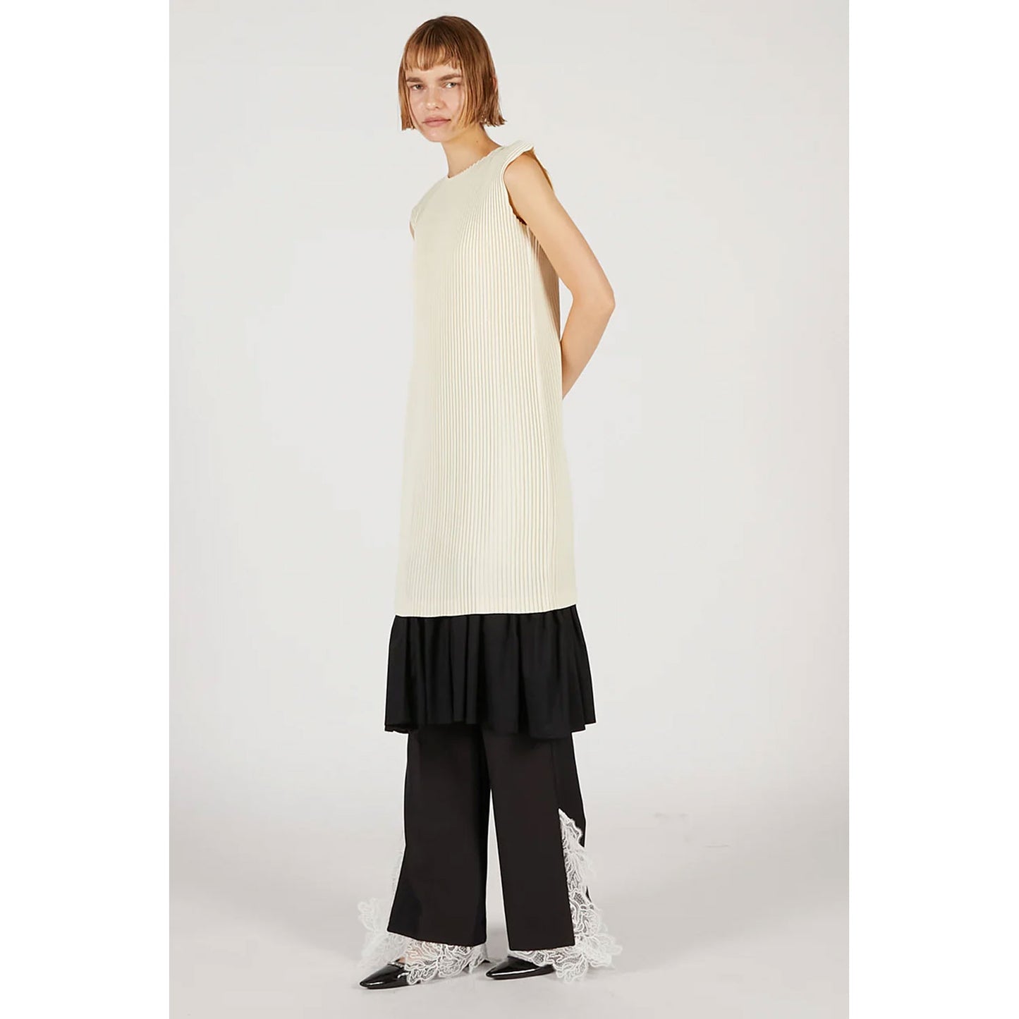 
                  
                    Pleated Dress-IVORY-
                  
                