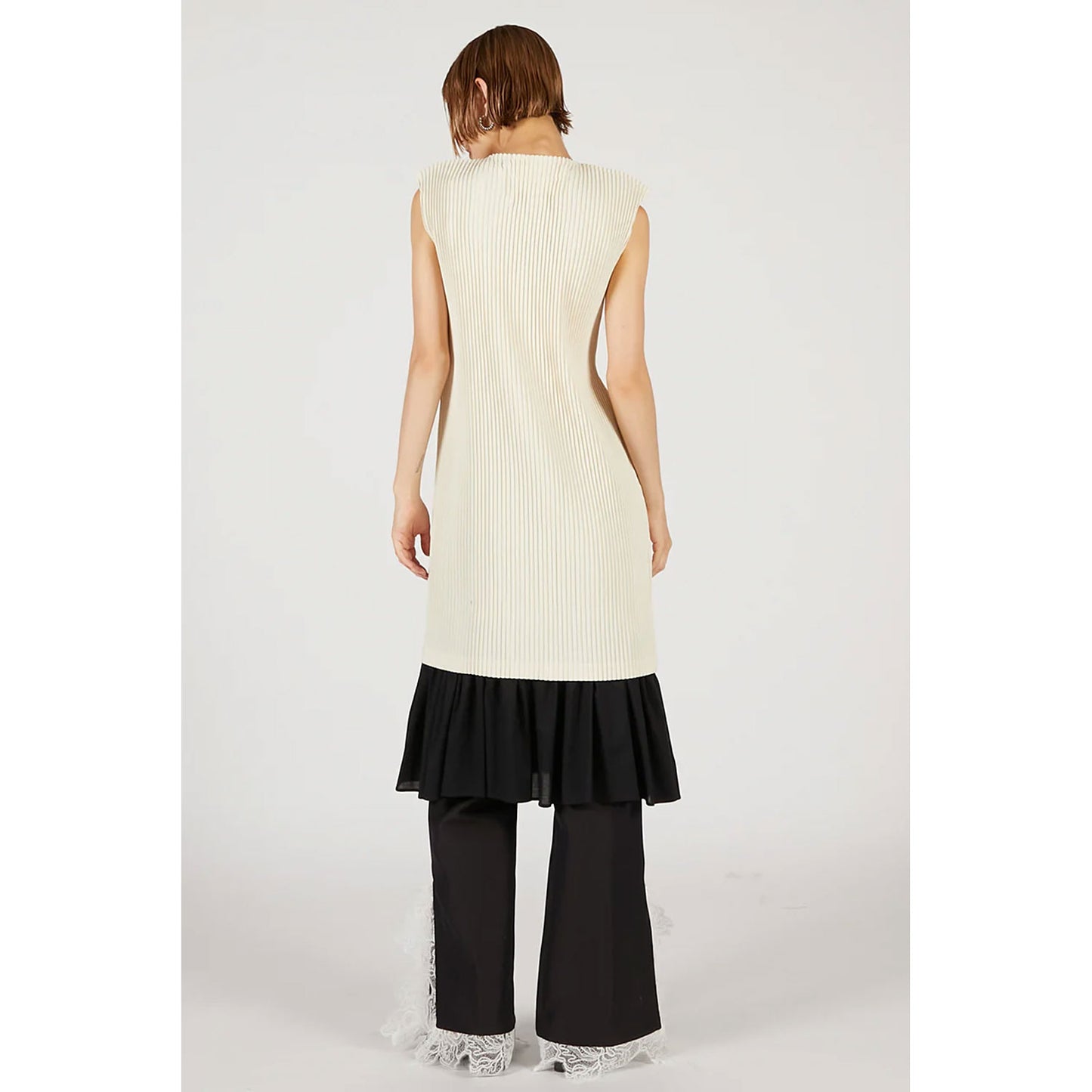 
                  
                    Pleated Dress-IVORY-
                  
                