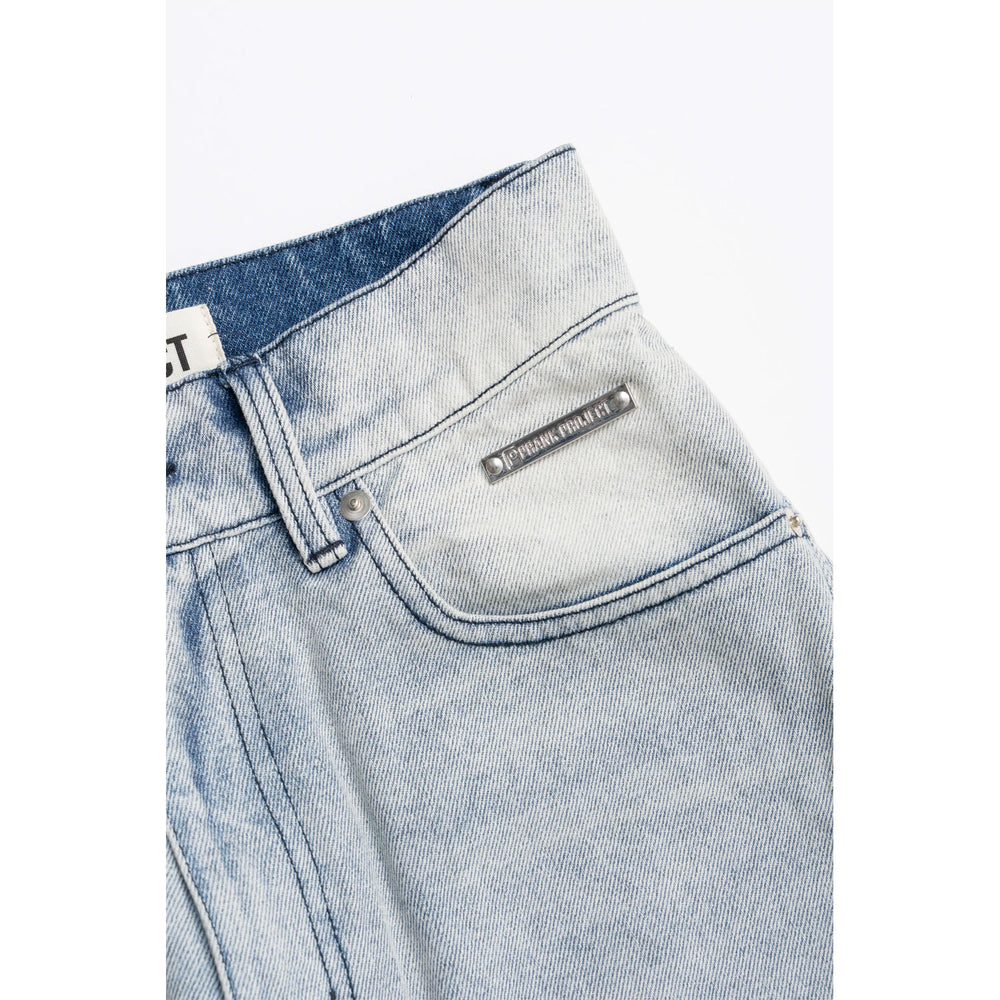 
                  
                    Curved Line Denim 2
                  
                
