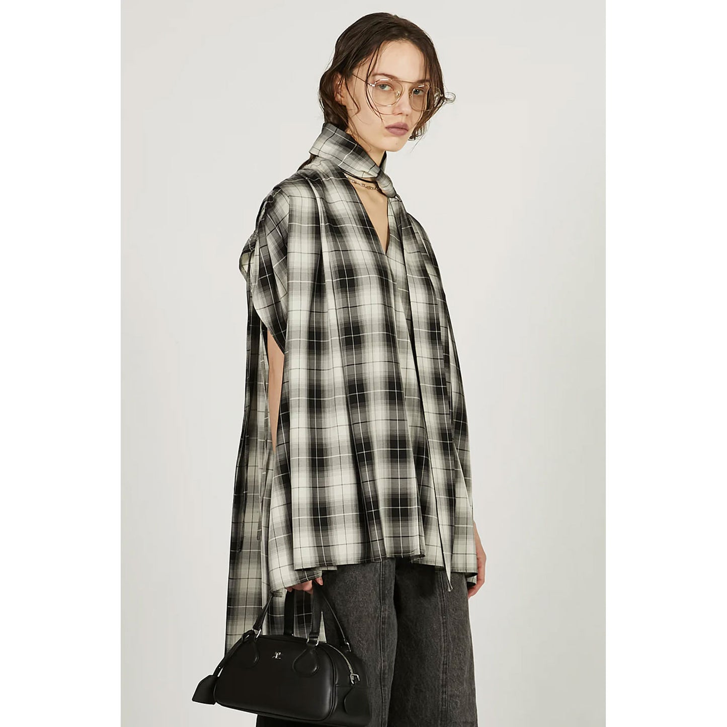 
                  
                    Scarf Neck Blouse-MLTI-
                  
                
