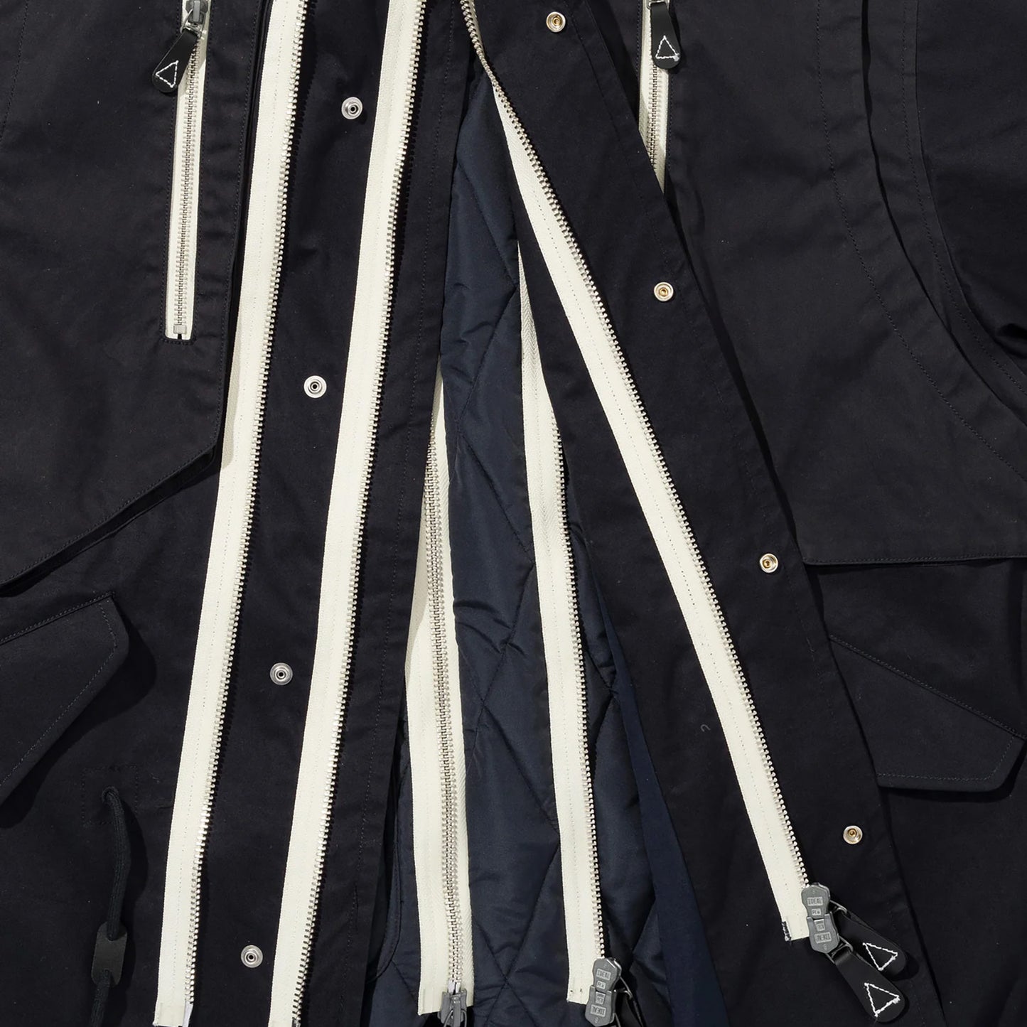 
                  
                    COAT TYPE P-001
                  
                
