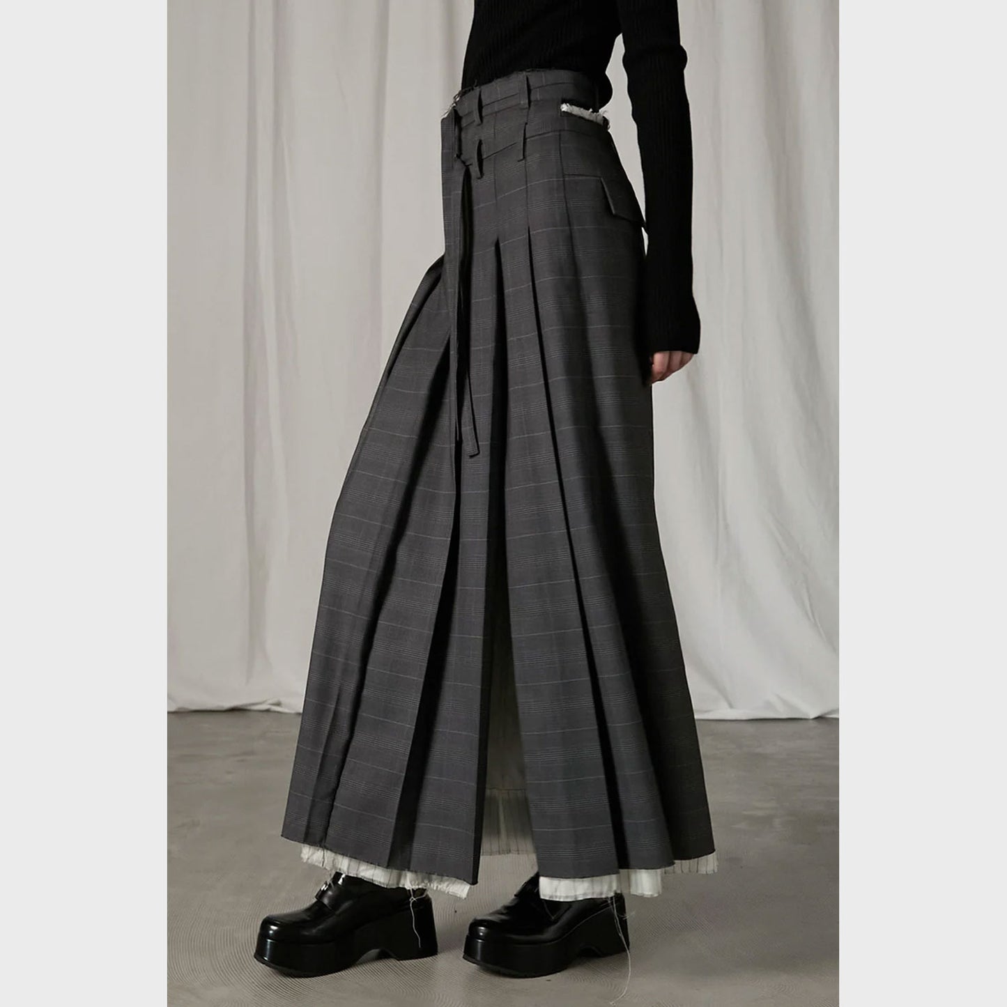 
                  
                    Front Pleats Skirt
                  
                