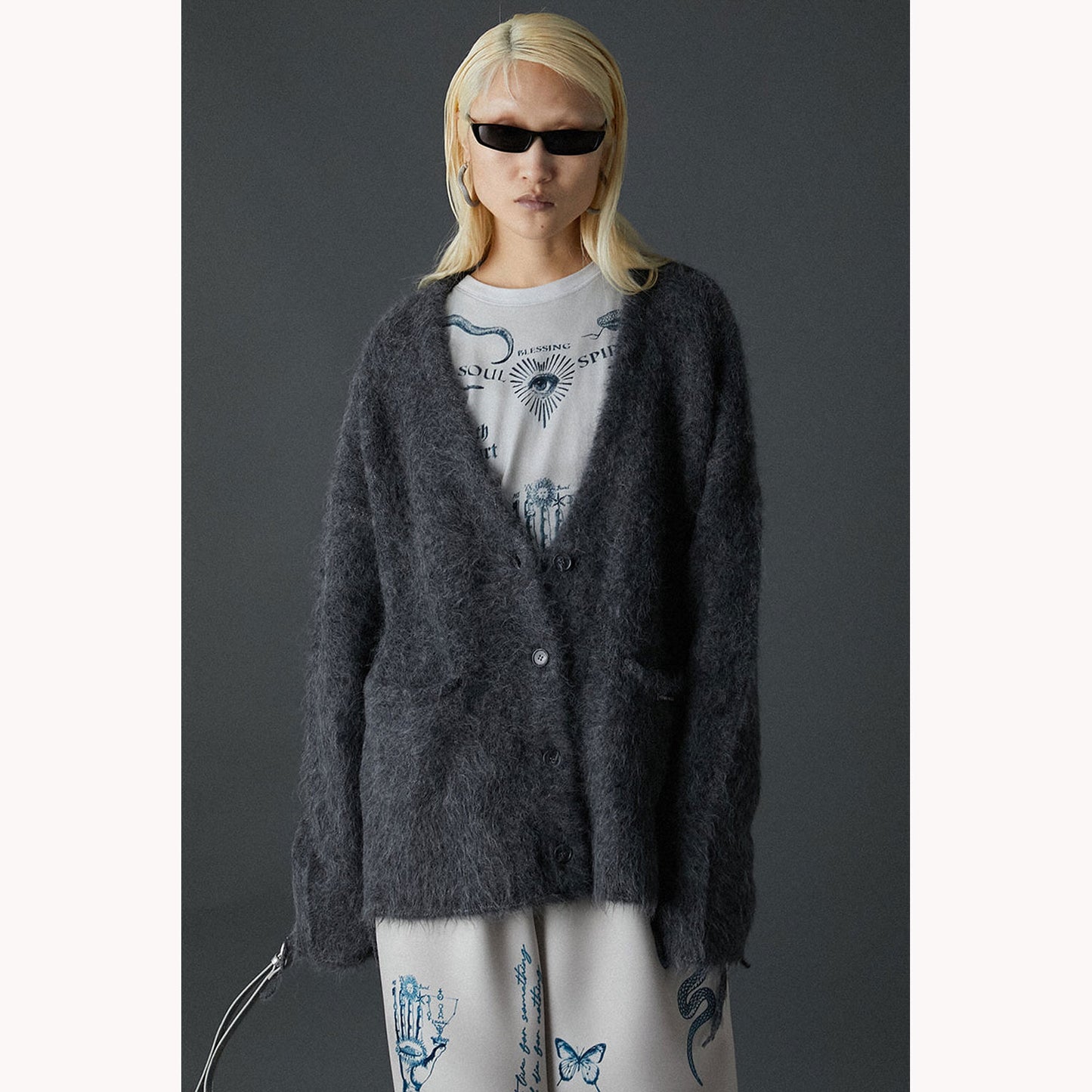 
                  
                    Alpaca Shaggy Cardigan-GRAY-
                  
                