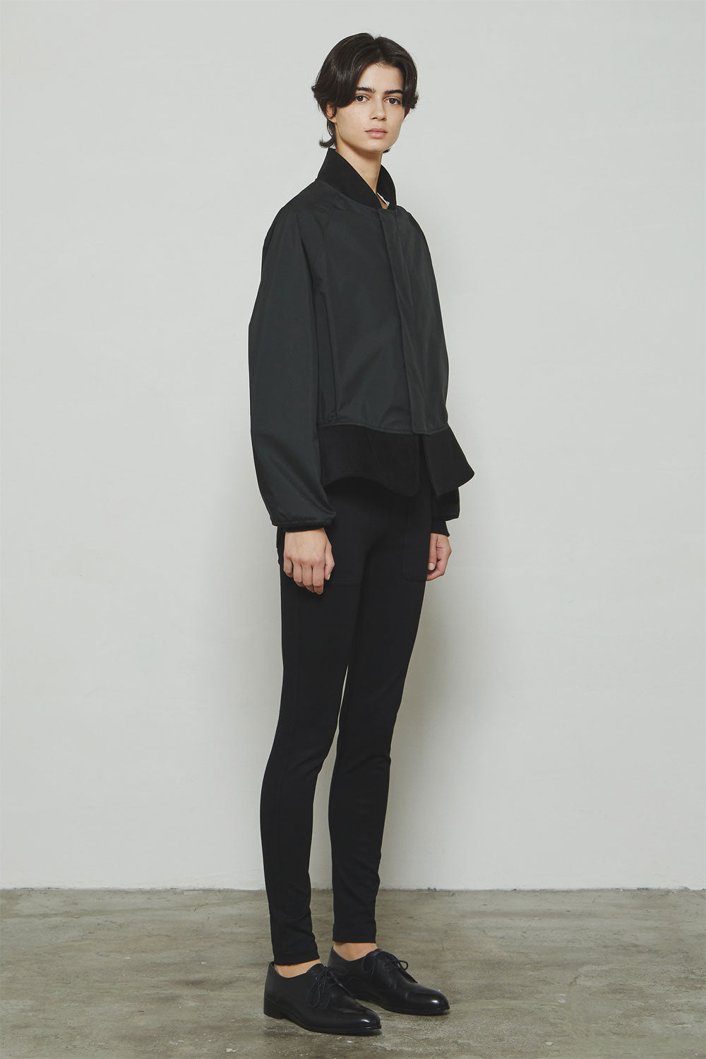 RERACS LIGHT SMOOTH BONDING VARSITY PEPLUM JACKET -BLACK- – OBLIGE