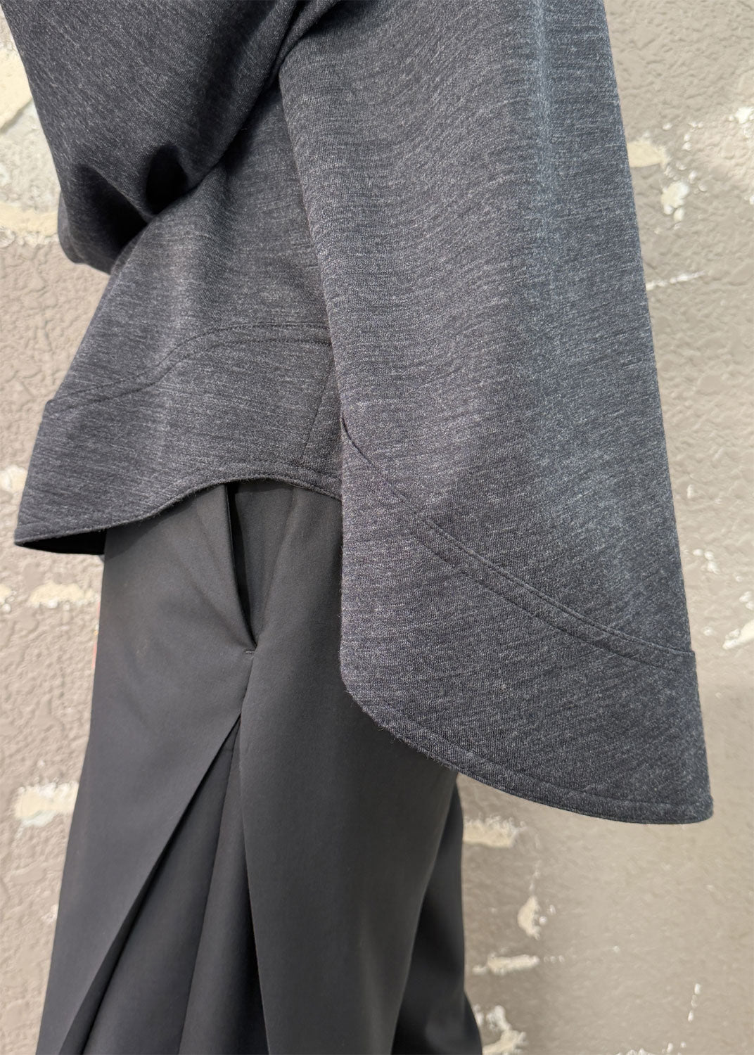
                  
                    RERACS A-LINE SHORT RAGLAN SWEAT
                  
                