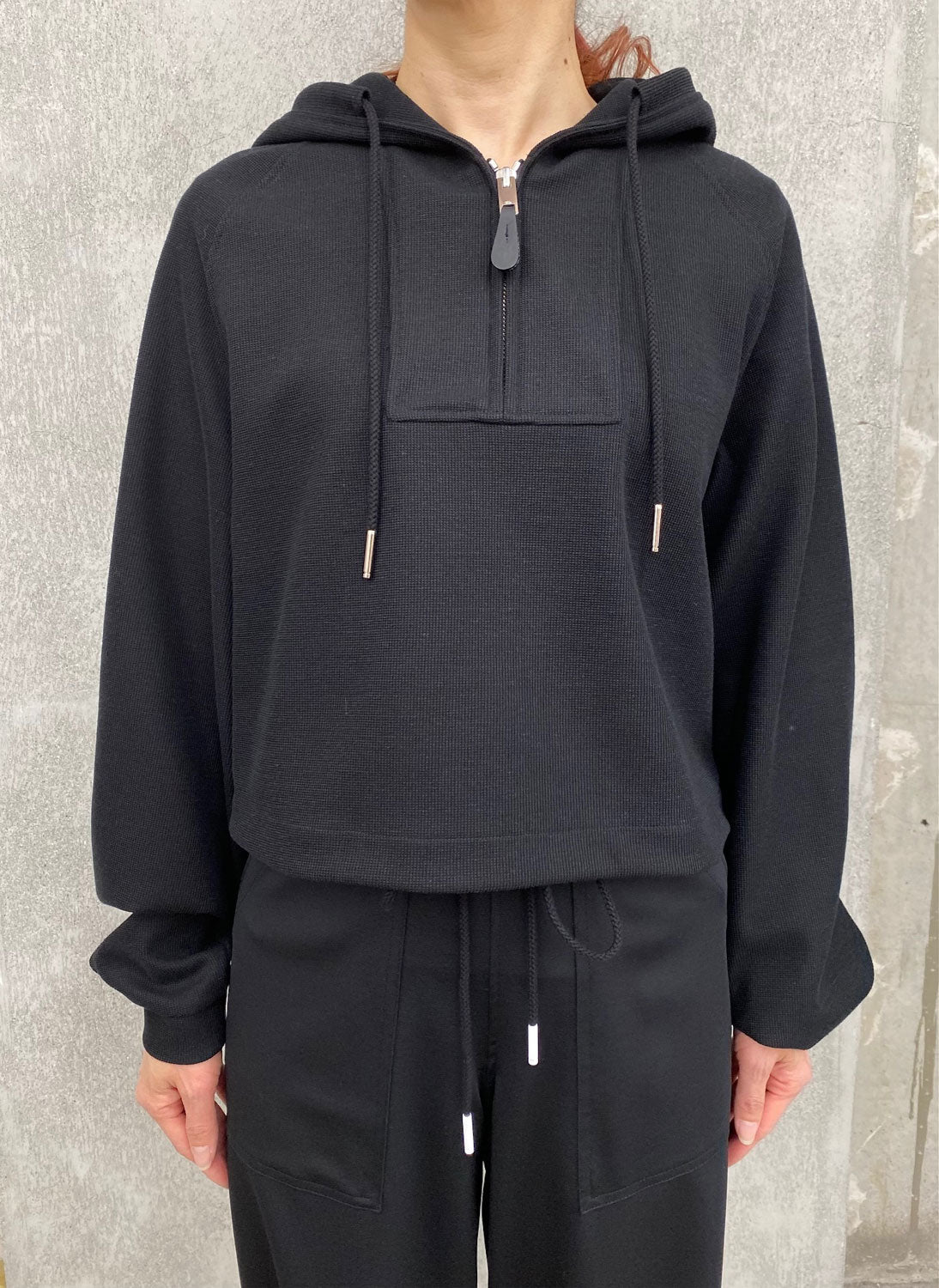 
                  
                    RERACS COTTON RAMIE PEARL KNIT ZIP UP PULLOVER SHORT PARKA -BLACK-
                  
                
