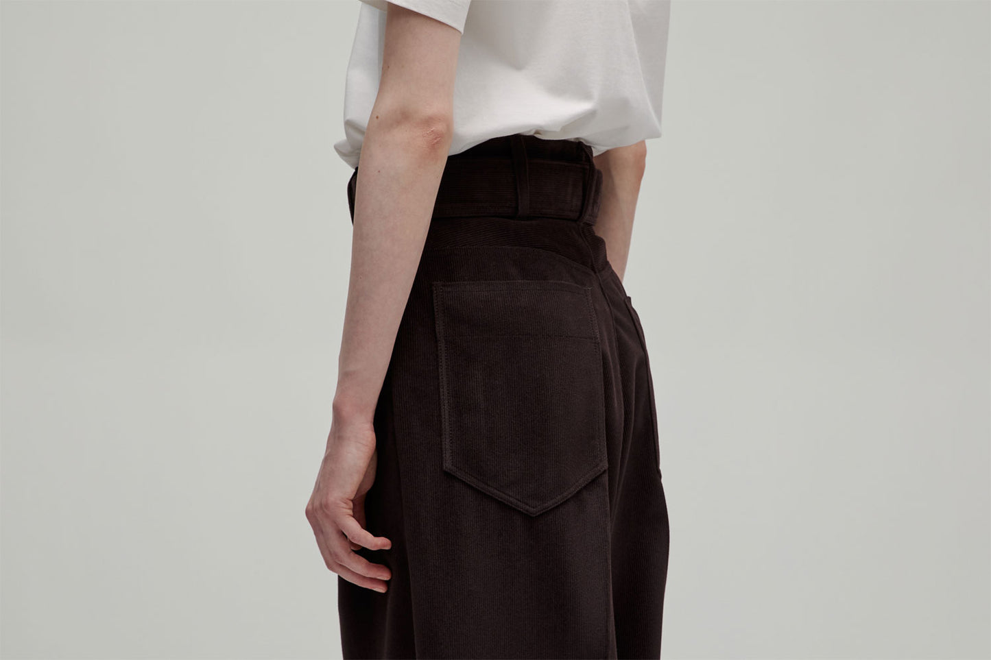 
                  
                    RERACS HEAT STORAGE CORDUROY THE BELTED WIDE 5POCKET PANTS
                  
                