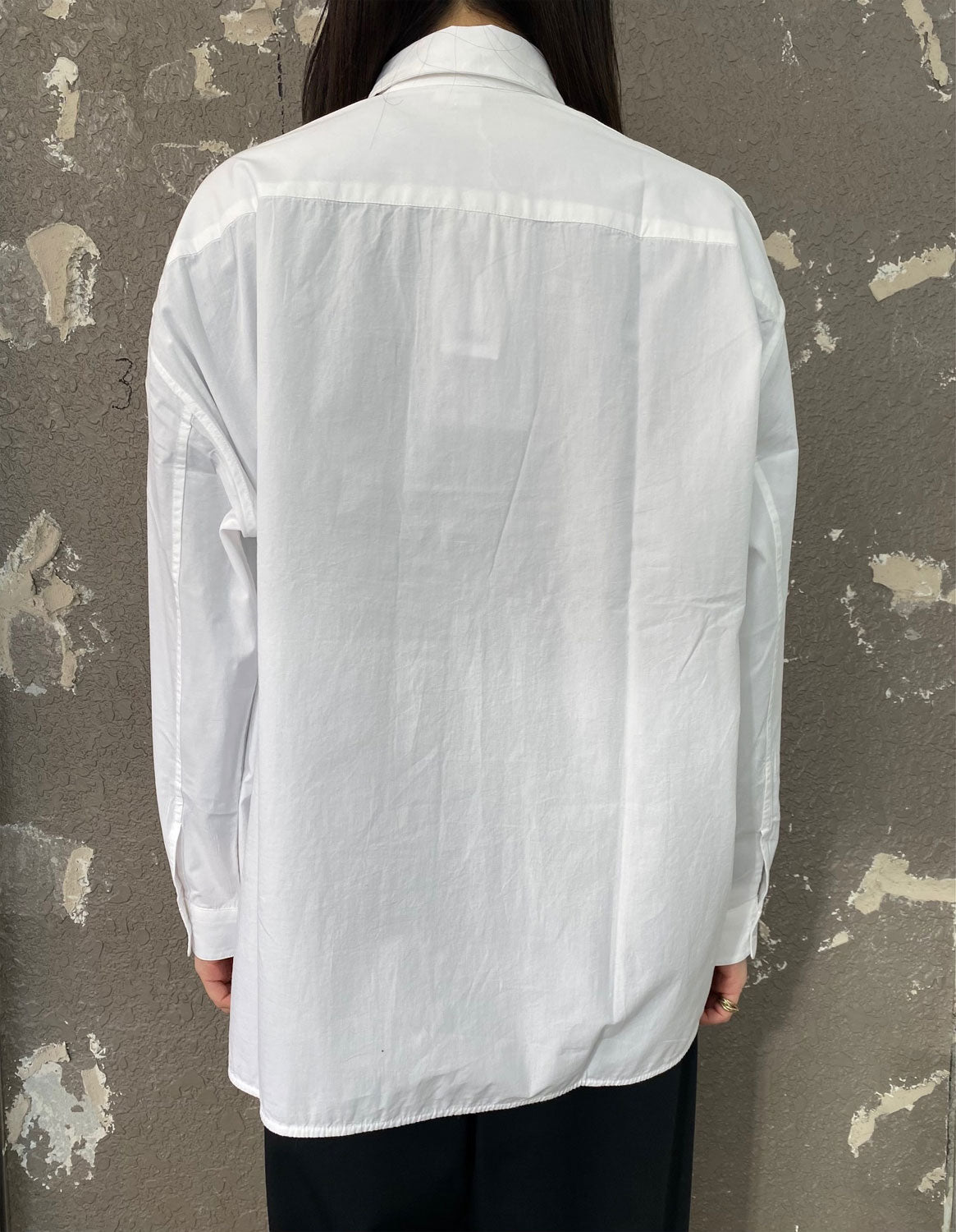 
                  
                    REGULAR COLLAR SHIRTS
                  
                