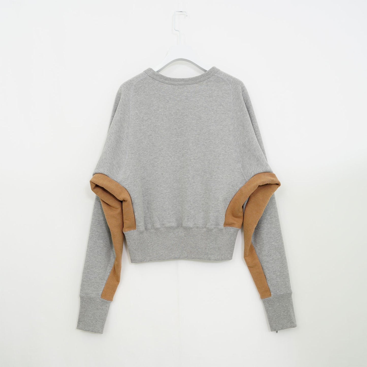 
                  
                    SLIT SLEEVE SWEAT-TAKESUMI GREY×NATURAL BROWN-
                  
                