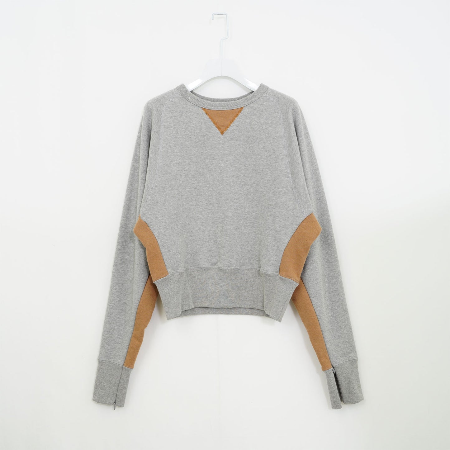 
                  
                    SLIT SLEEVE SWEAT-TAKESUMI GREY×NATURAL BROWN-
                  
                